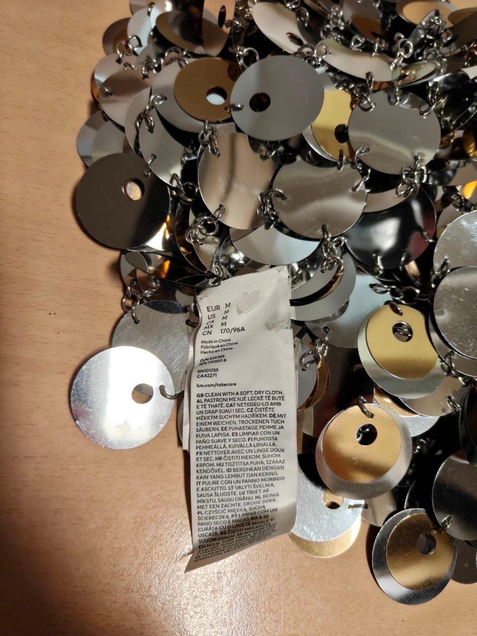 H&M x Paco Rabanne Silver Sequin Dress Sz. M Bon état - En vente à Krakow, PL