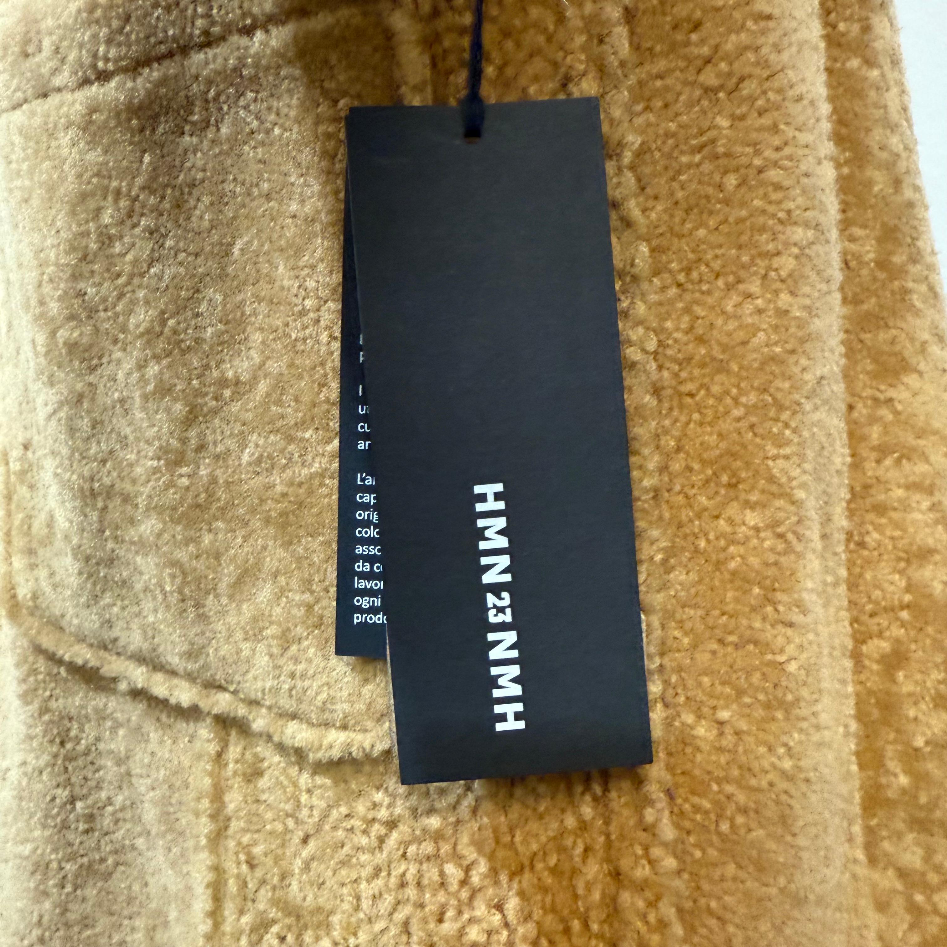 Hmn 23 Italian Camel Sheepskin Reversible Coat IT 40 en vente 7