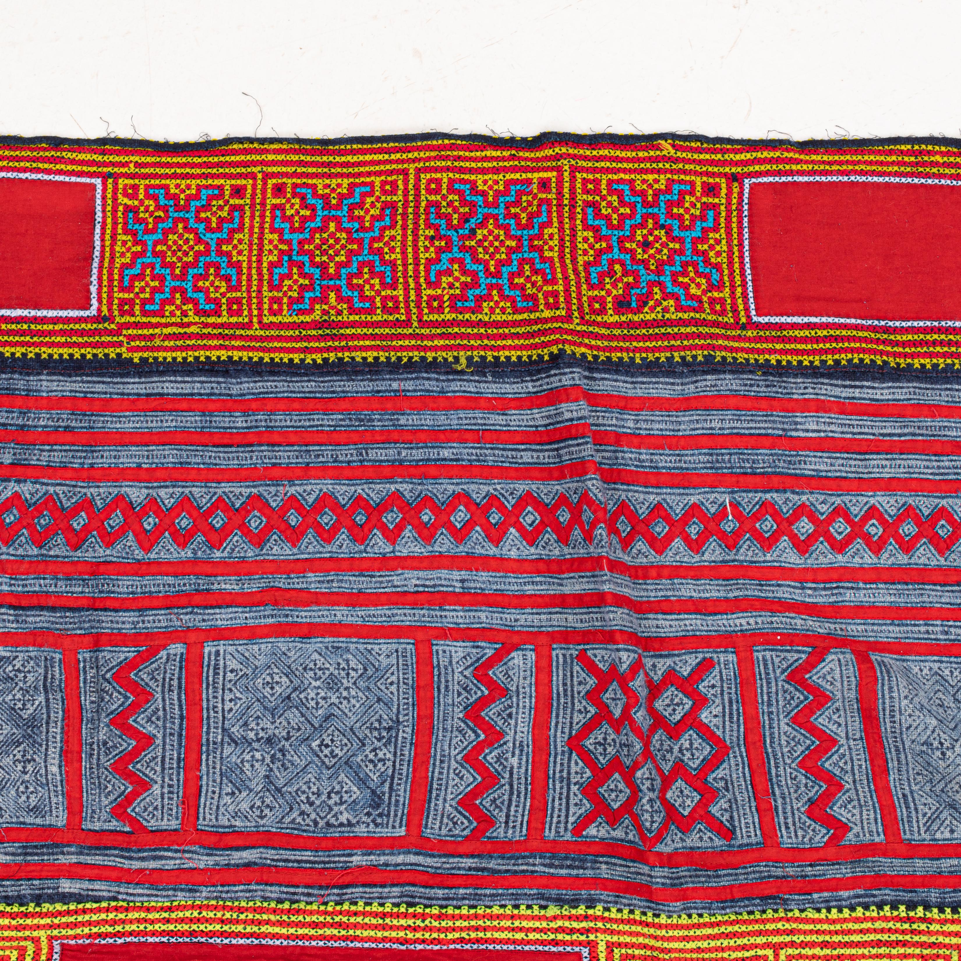 Hmong Batik and embroidery  cover from South East Asia, mid 20th C. For Sale 2