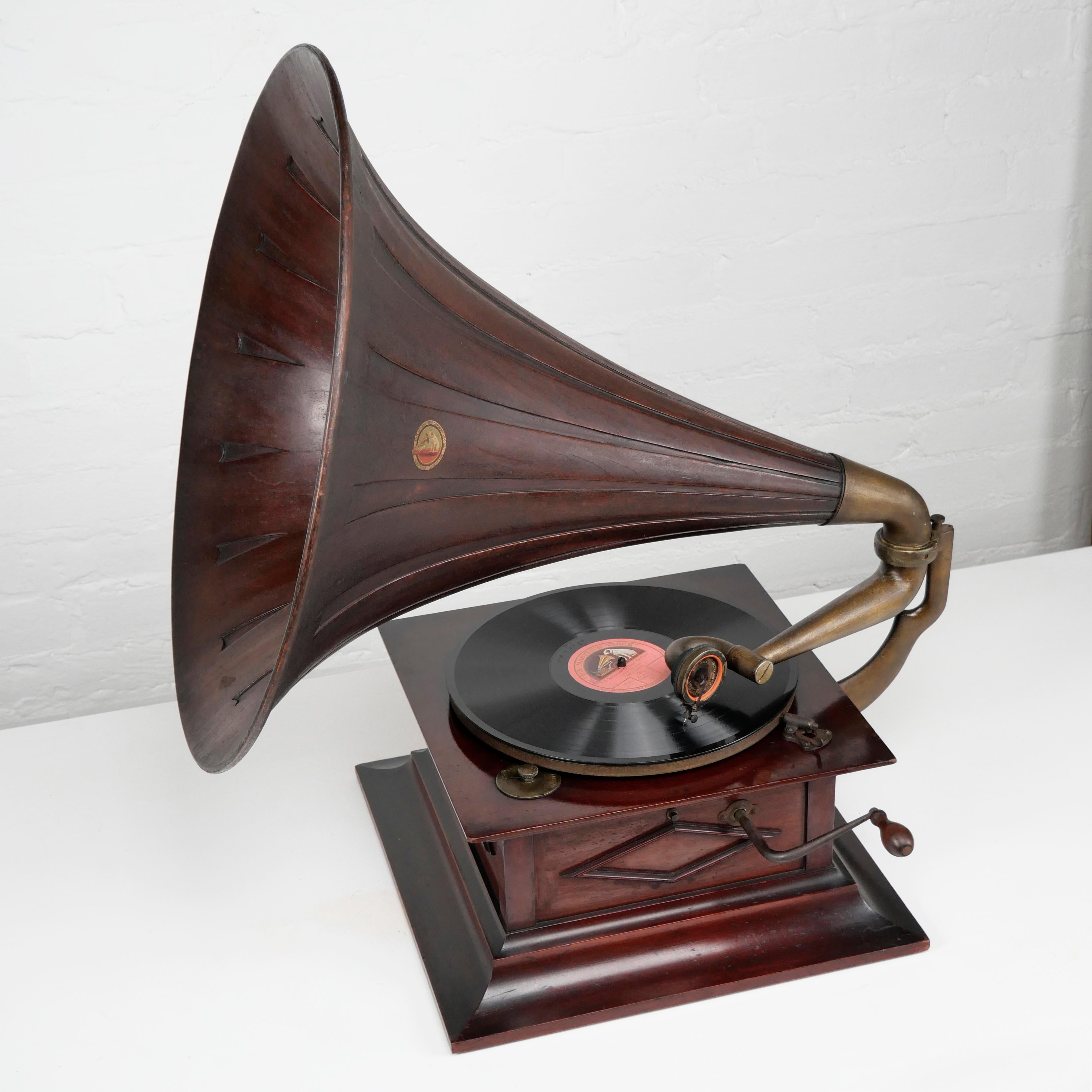 British HMV Senior Monarch horn gramophone, phonograph, c. 1911, wooden horn, superb!
