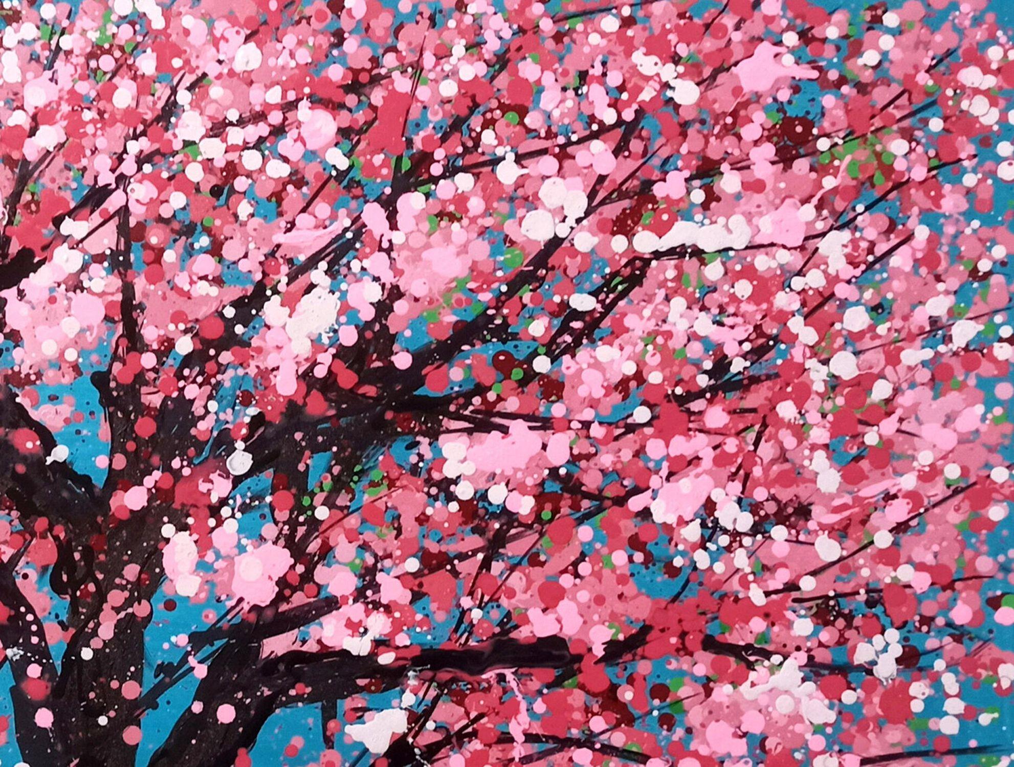  Kirschblüten werden von der japanischen Bevölkerung sehr geliebt, so dass sie als Symbol und Nationalblume Japans gelten. Für die Japaner symbolisiert die Sakura zensen Schönheit, Zerbrechlichkeit und Unschuld. Sie ist eine Blume, die 