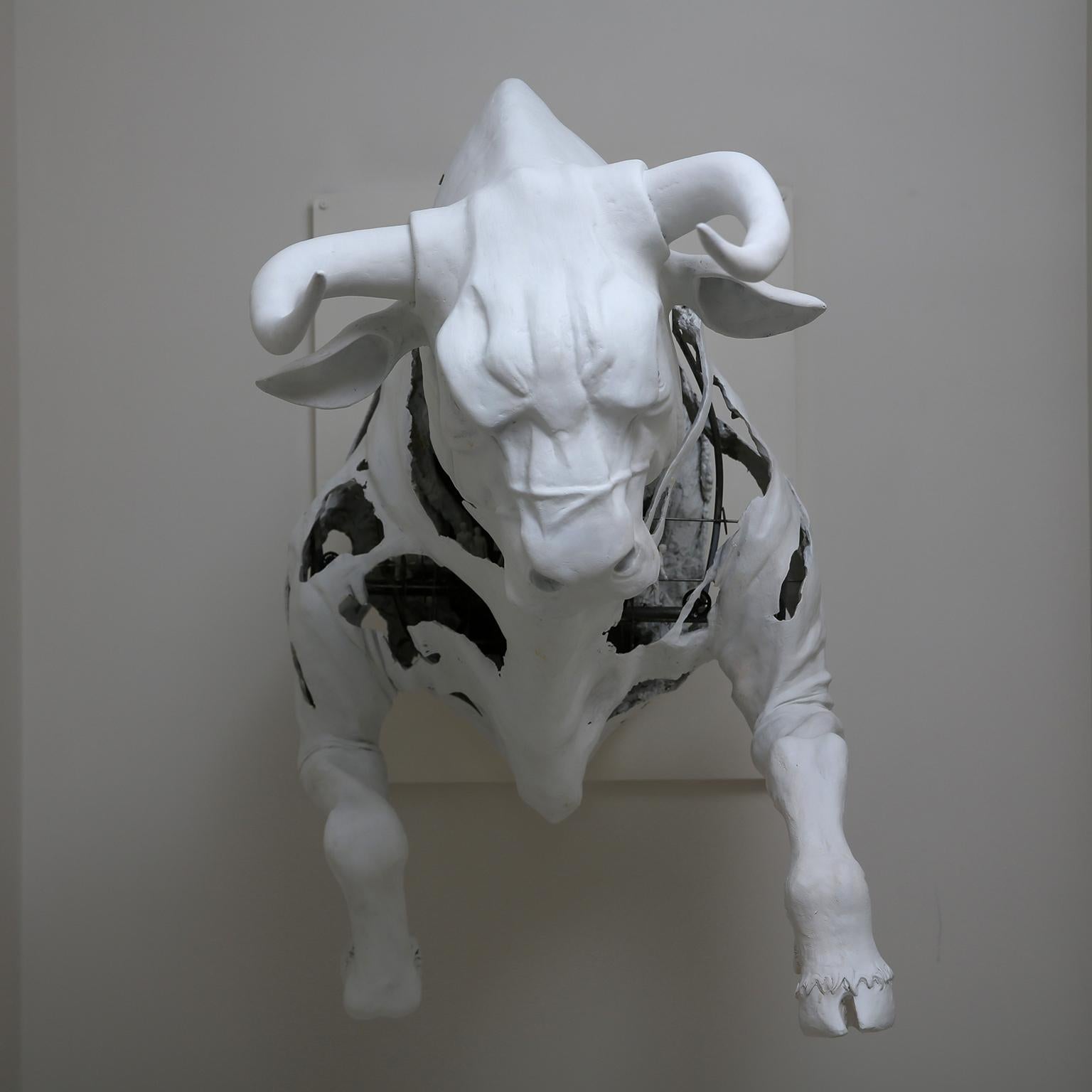 The Bull by Hobbes Vincent. White plaster and steel sculpture. Bull Bear Market 16