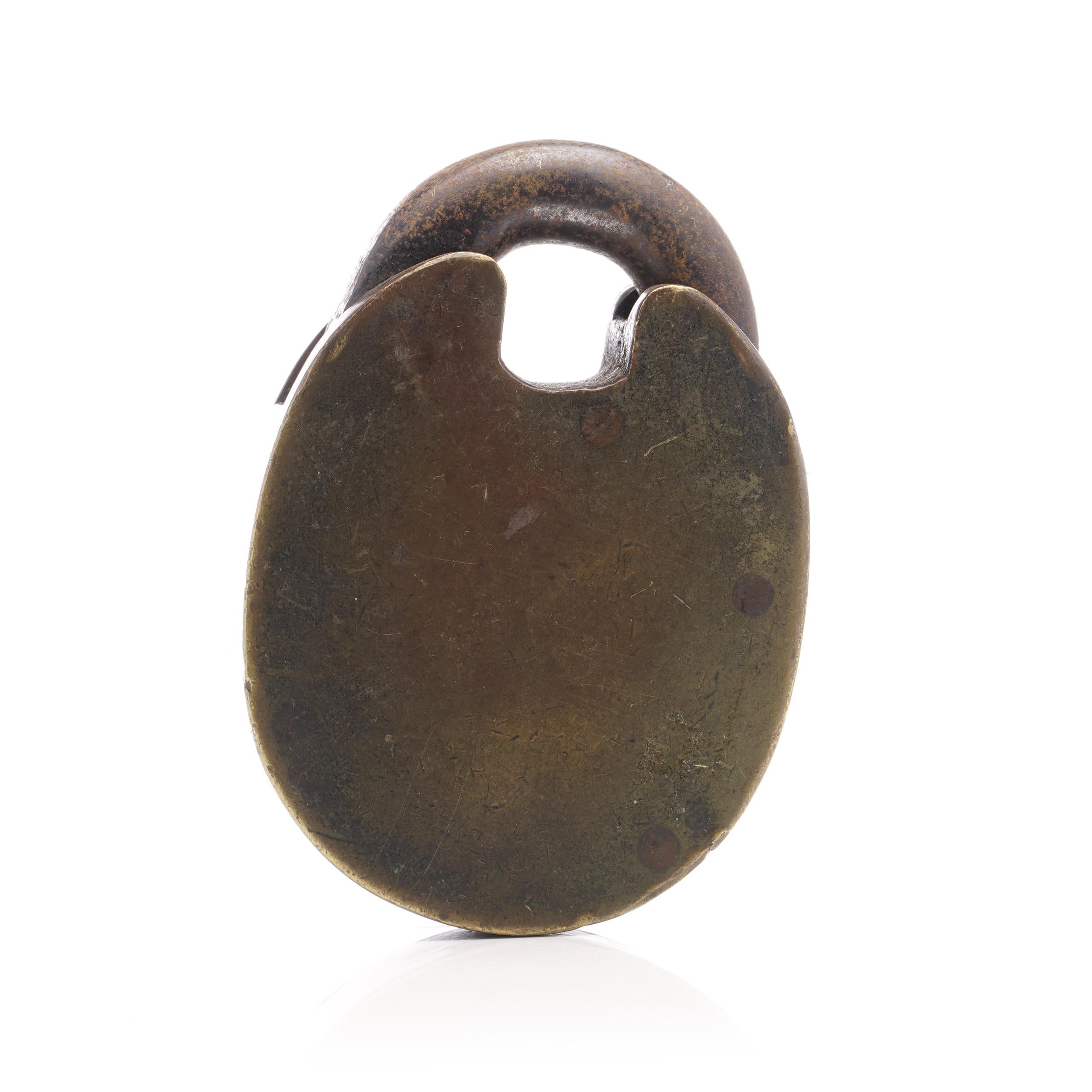 Hobbs & Co. - Antique heavy Victorian Padlock  In Good Condition For Sale In Braintree, GB