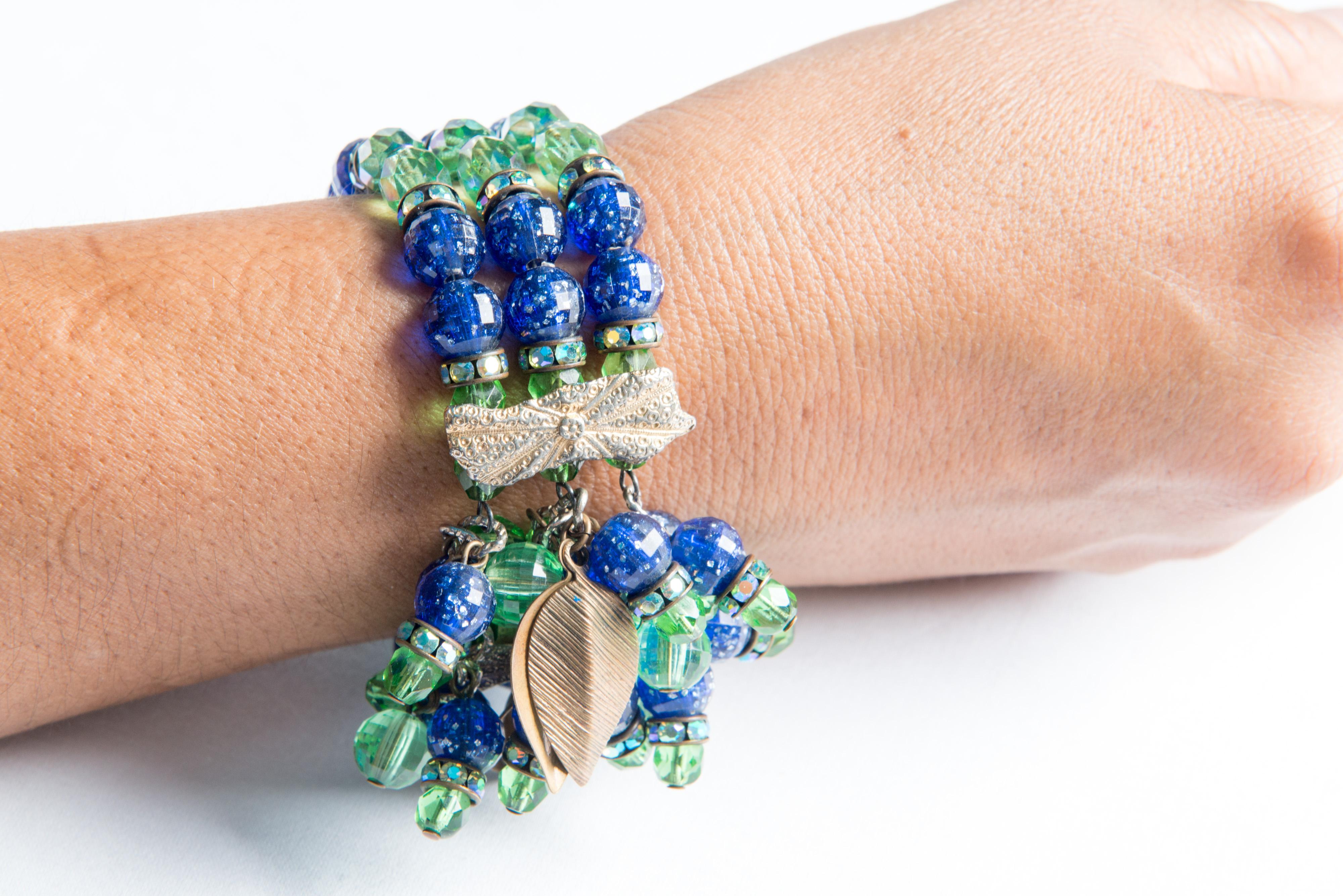 Hobe Grüne, blaue Perlen-Halskette, Armband, Ohrring-Set im Zustand „Gut“ im Angebot in Stamford, CT