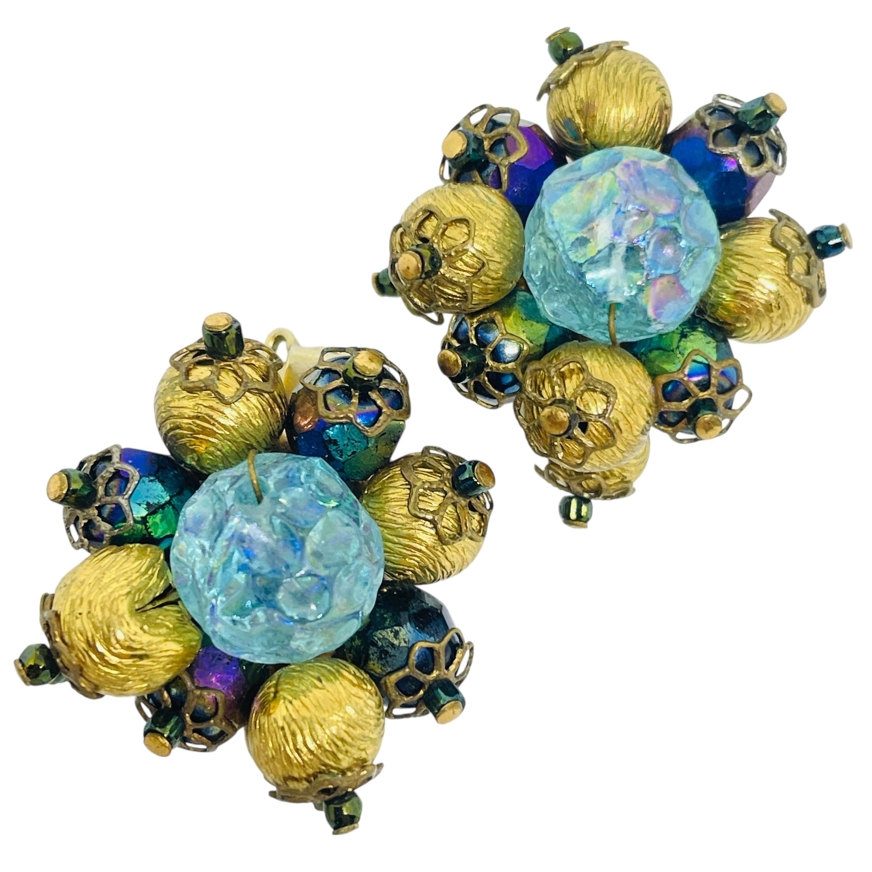 HOBE signed vintage gold tone beaded glass designer clip on earrings For Sale 1