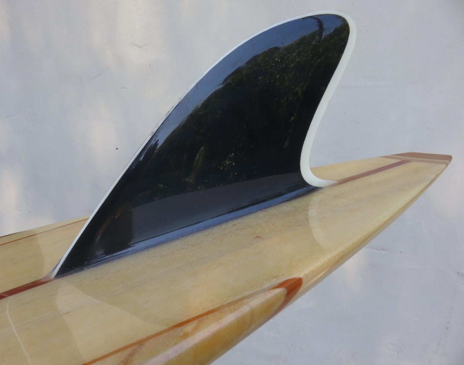 Hobie Jeff Hakman 1965 Duke Kahanamoku Wooden Surfboard by Dick Brewer In Good Condition In Haleiwa, HI