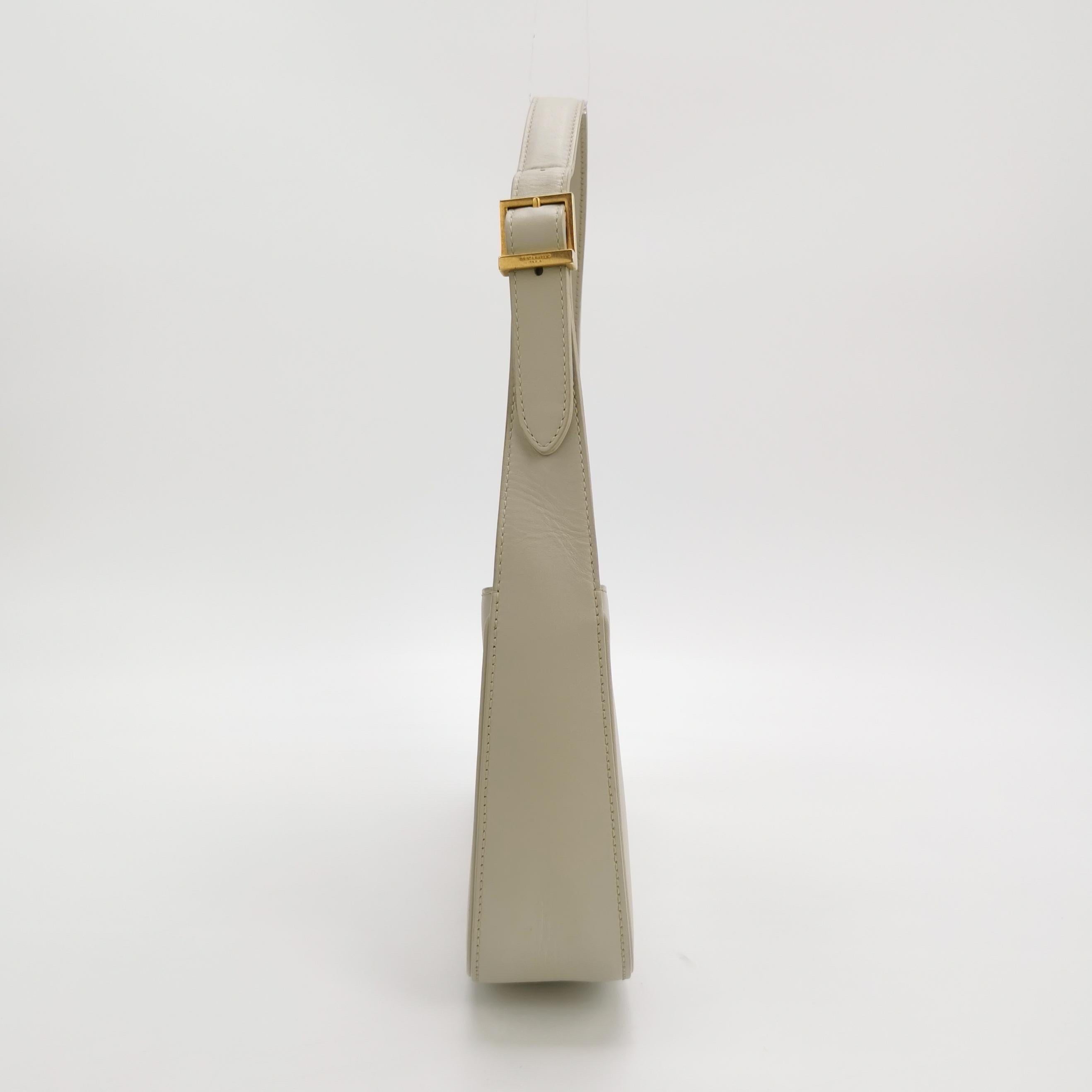 Blanc Sac hobo d'Yves Saint Laurent Le 5 à 7 Cuir blanc crème Taille standard en vente