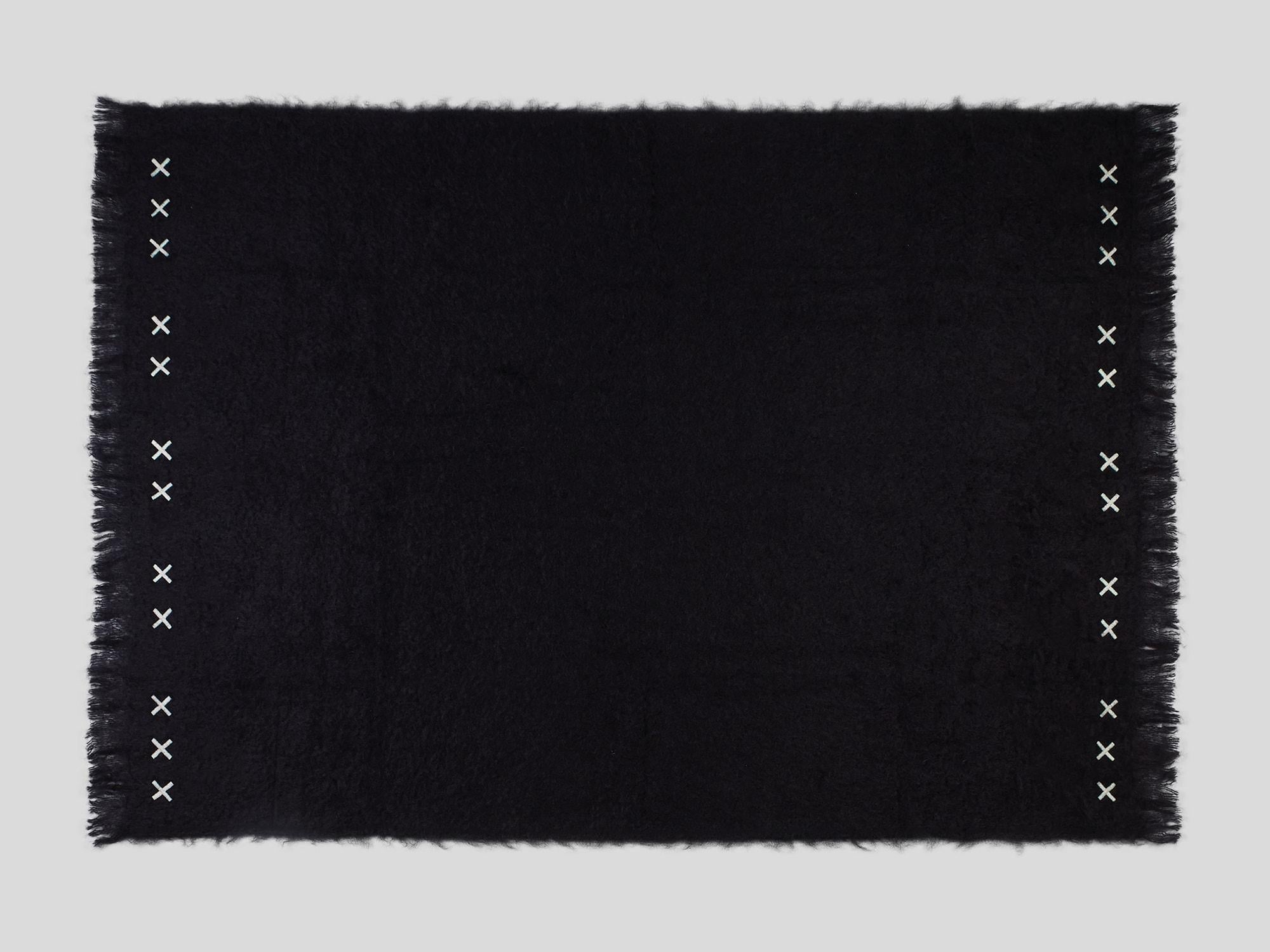 Hocken, Hand Embroidered Black Throw Blanket In New Condition In Middelburg, NL