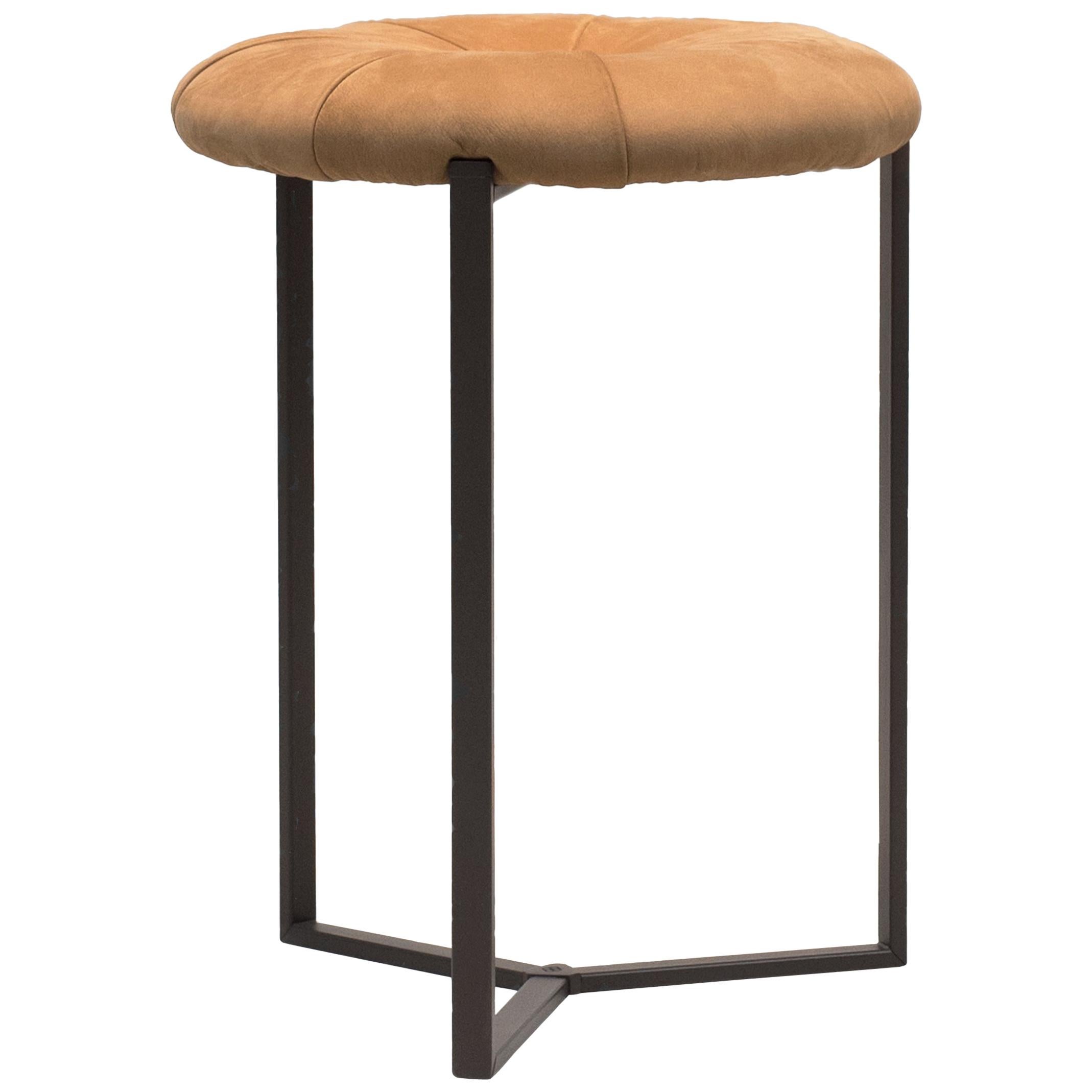 21st Century Chesterfield Three-Leg Ristretto & Beige Suede Kuma S15 Stool  For Sale