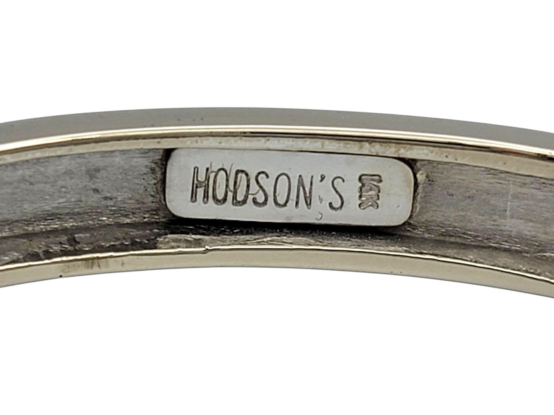 Bracciale a cerniera con zaffiro blu e diamanti Hodson's in oro bianco 14 carati in vendita 4