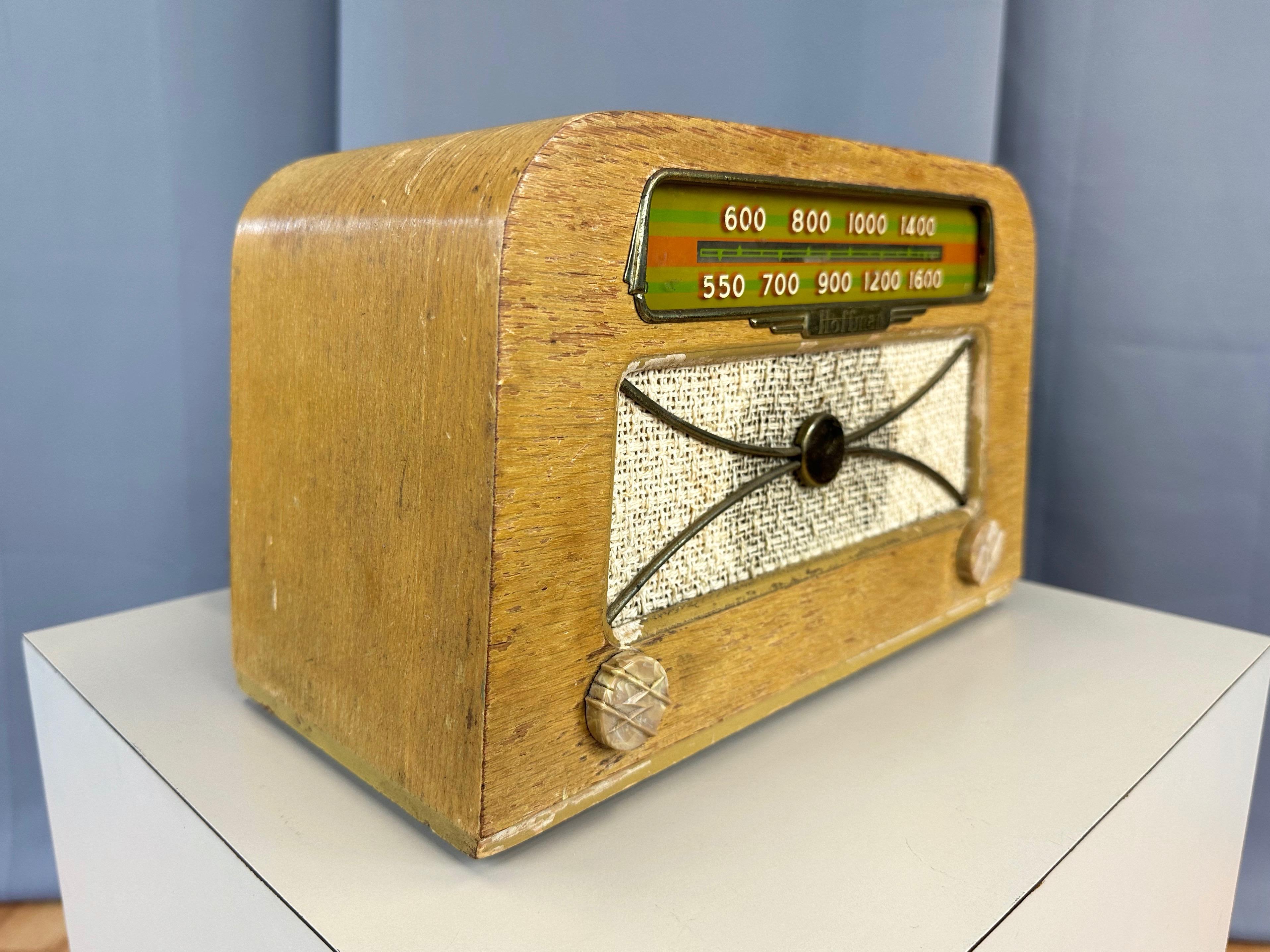 Hoffman Model A-309 Radio by Charles and Ray Eames and Evans Products Co., 1946 For Sale 8