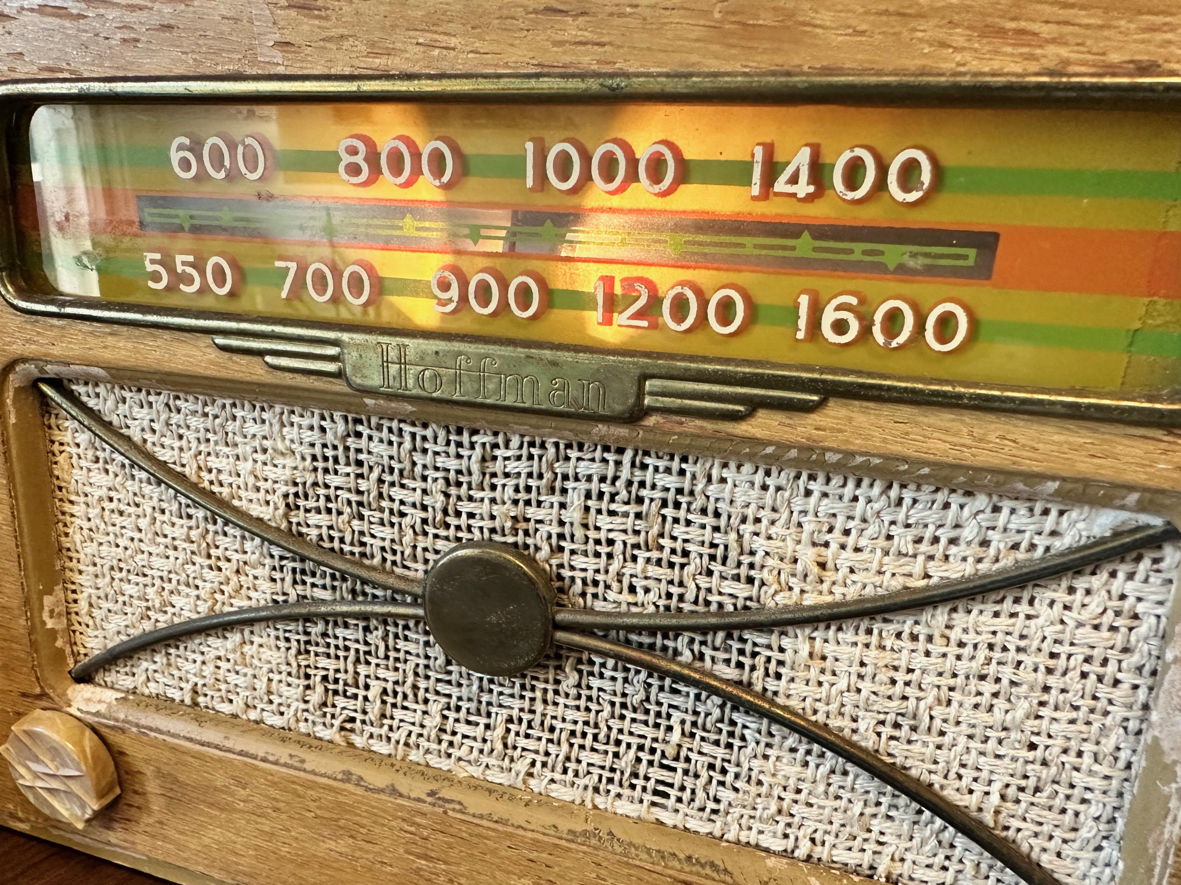 Metal Hoffman Model A-309 Radio by Charles and Ray Eames and Evans Products Co., 1946 For Sale