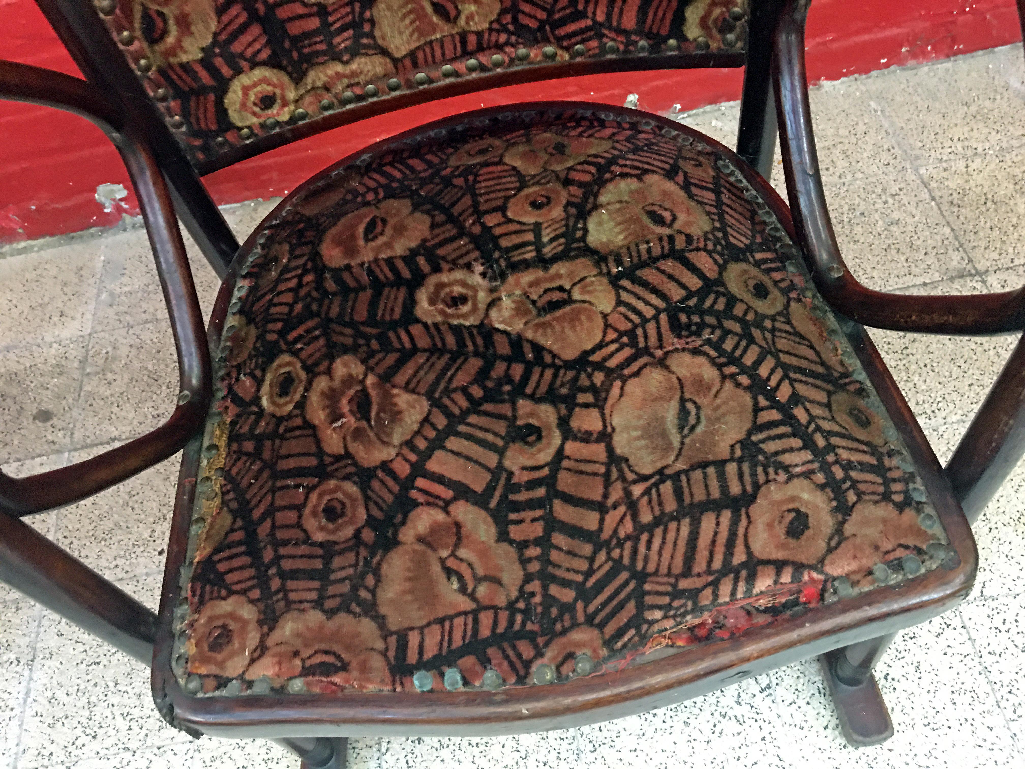 Fauteuil en hêtre courbé Hoffmann Josef, datant d'environ 1900 en vente 3