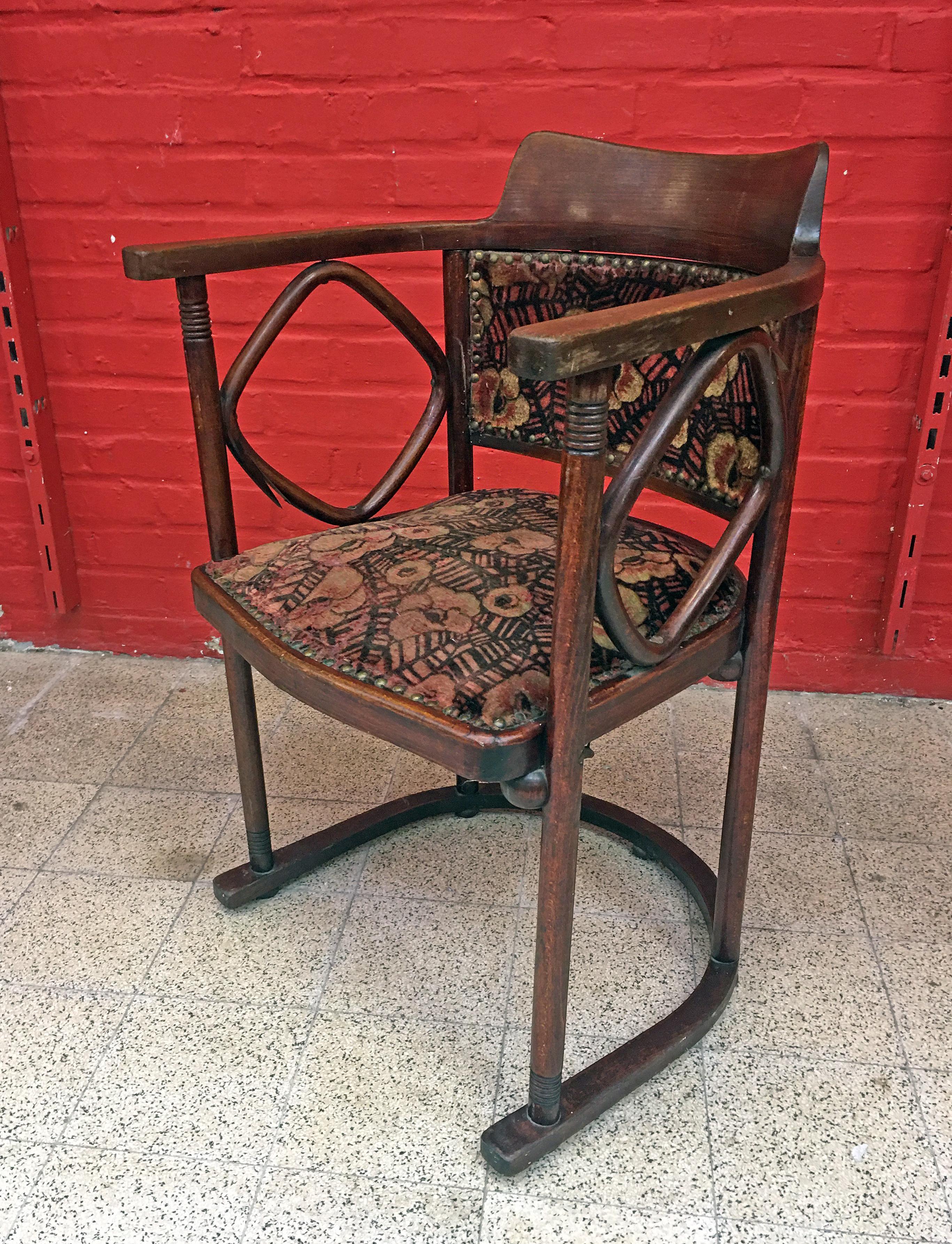 Art Nouveau Hoffmann Josef, Curved Beech Armchair, circa 1900 For Sale