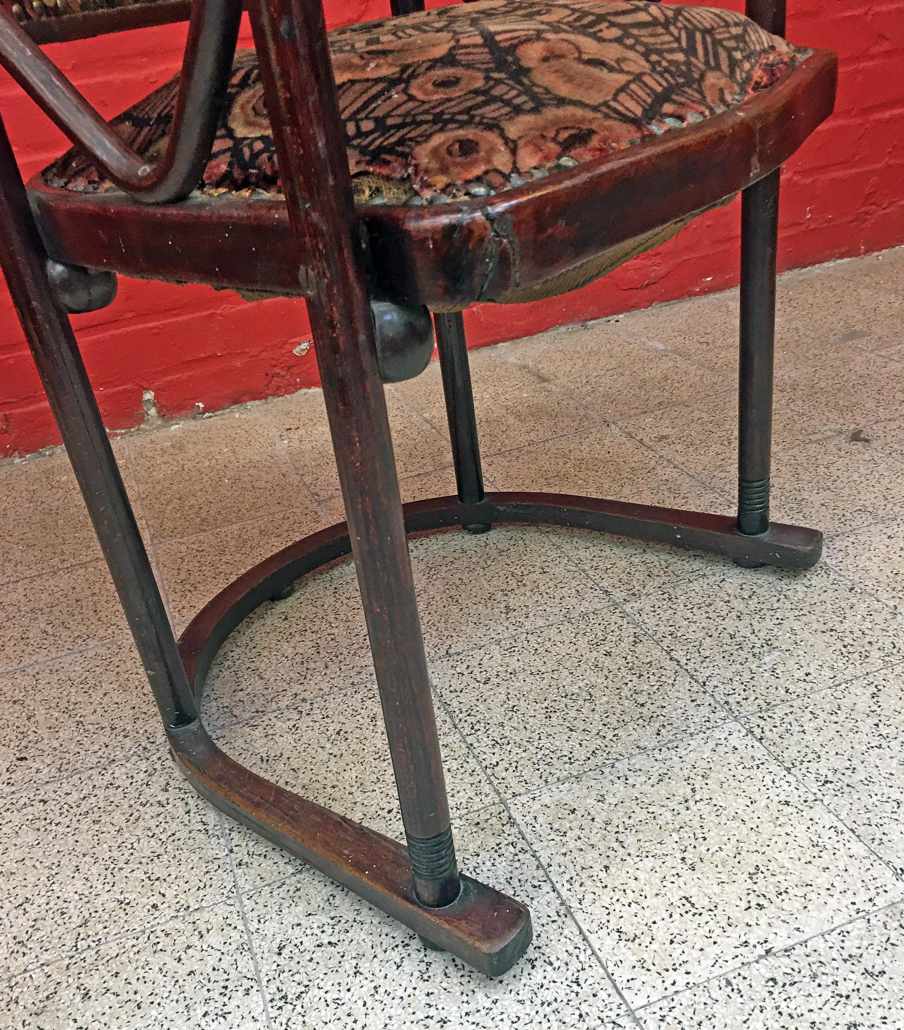 XIXe siècle Fauteuil en hêtre courbé Hoffmann Josef, datant d'environ 1900 en vente
