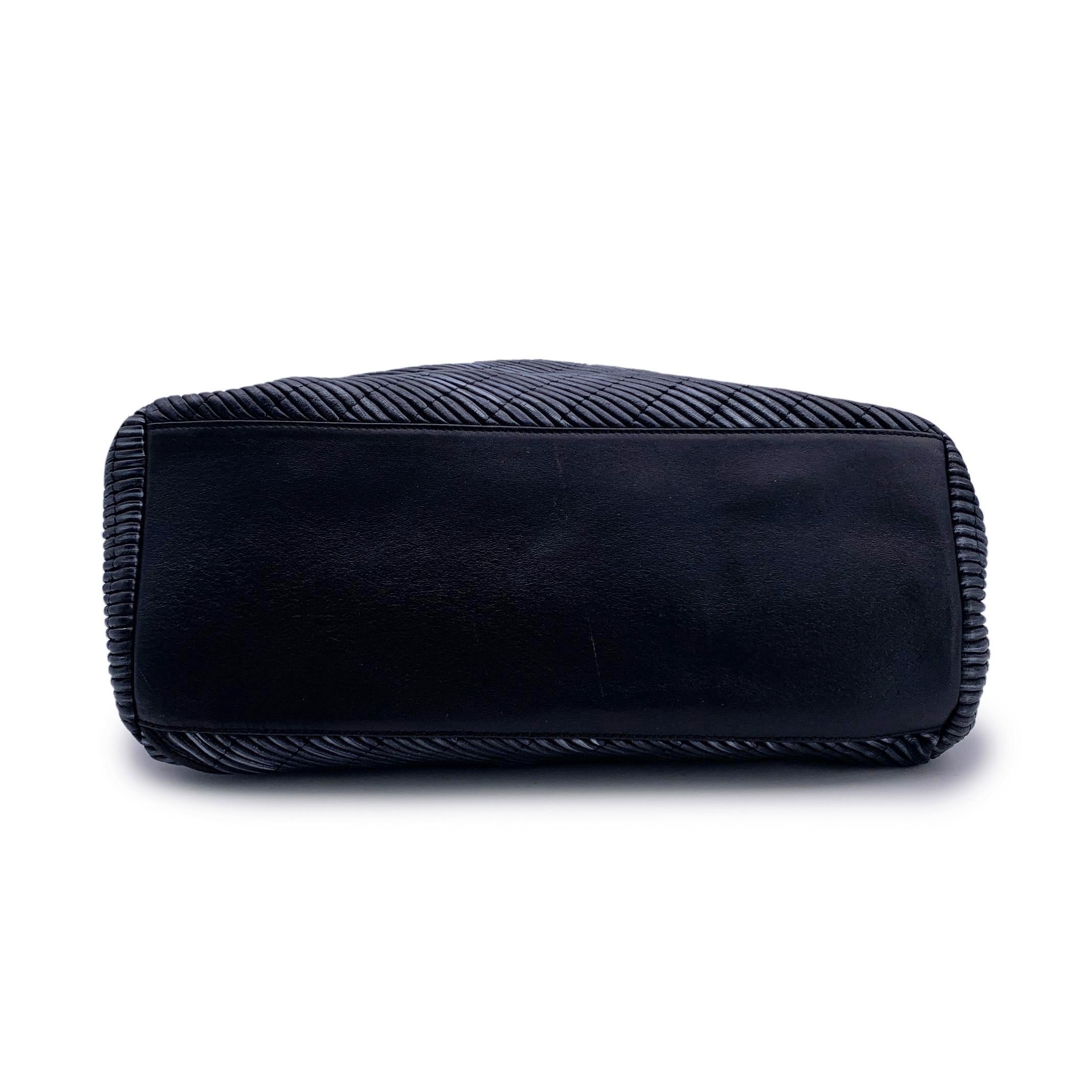 Women's Hogan by Karl Lagerfeld Black Textured Leather Shoulder Bag Tote For Sale
