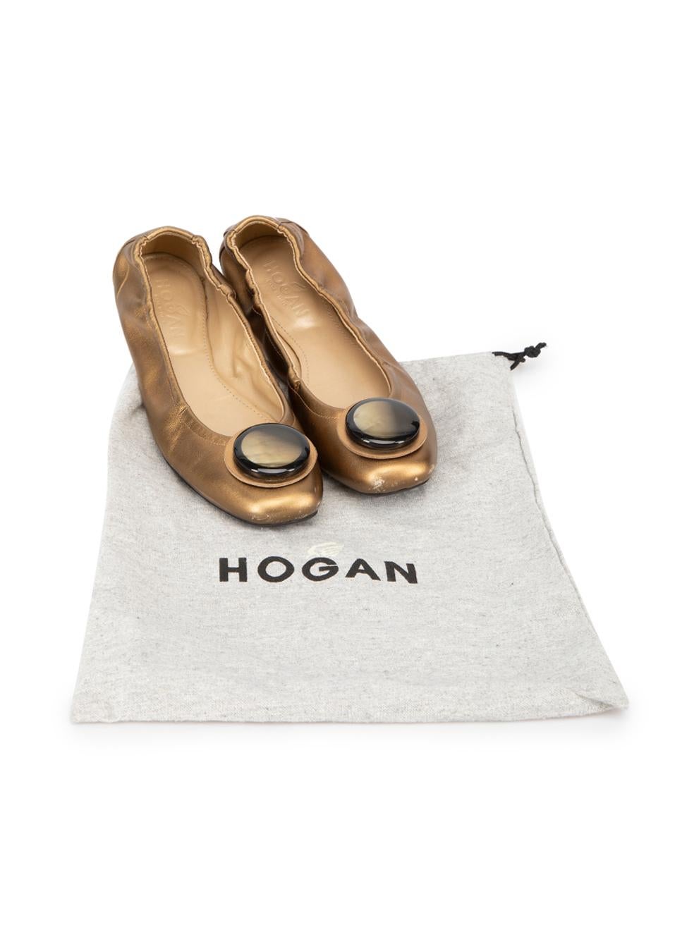 Hogan Women's Gold Leather Oversized Embellishment Ballet Flats For Sale 4