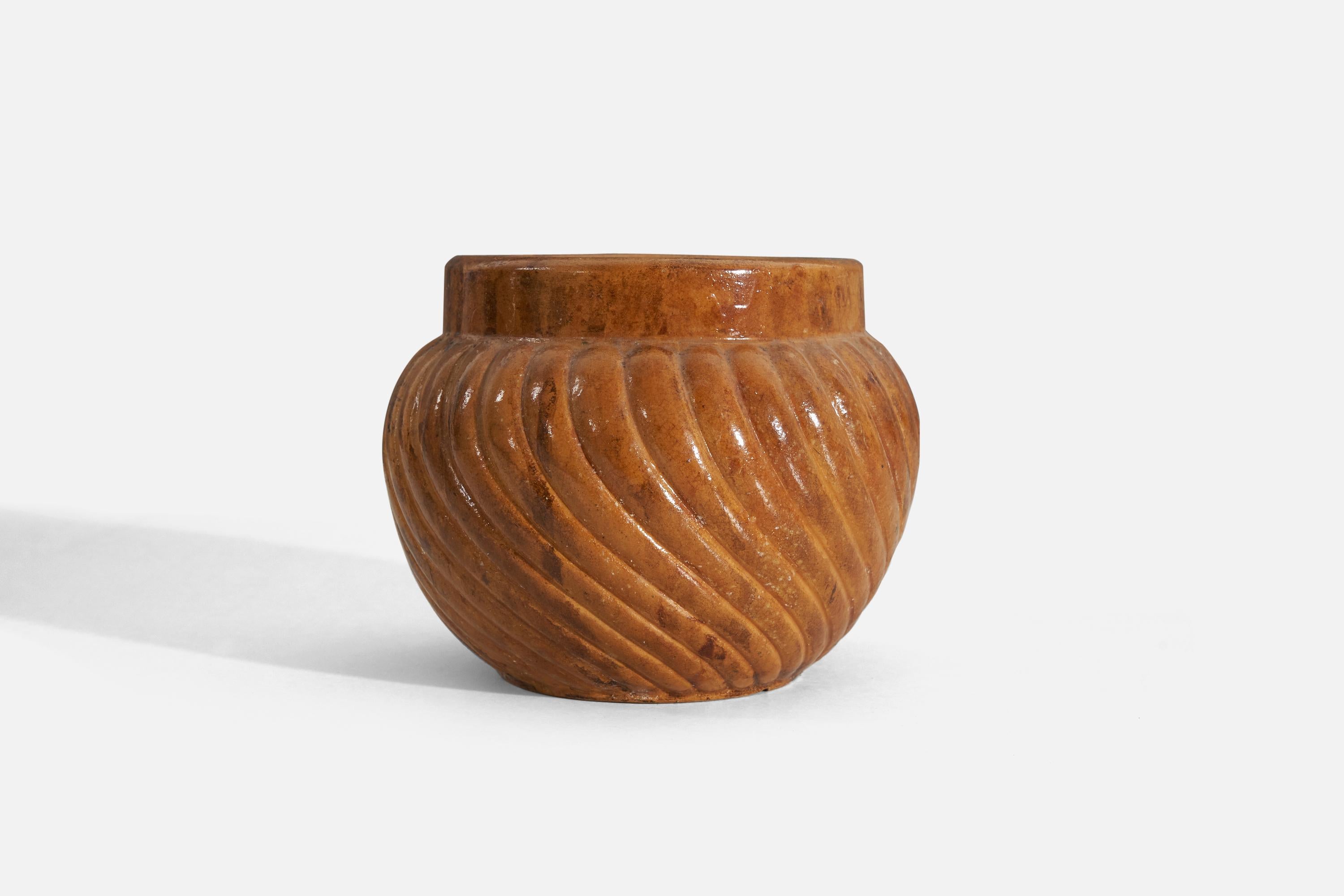 Scandinavian Modern Höganas Keramik, Vase, Orange-Glazed Stoneware, Höganäs, Sweden, 1940s For Sale