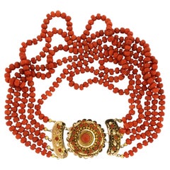 HIGH VICTORIAN Coral bead necklace with 14k gold lock 40 cm long 92.8 grams