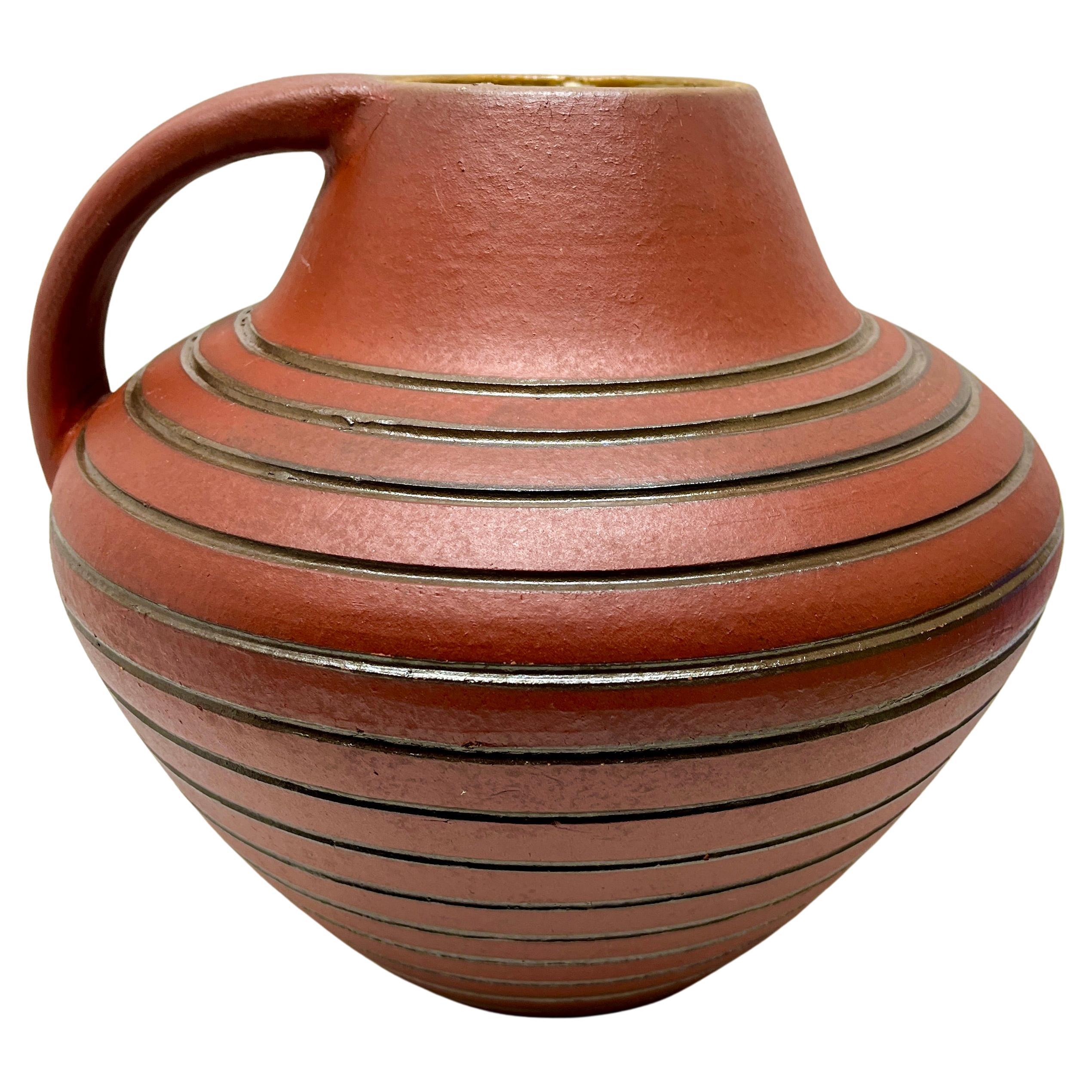 Höhr Vintage, Keramikvase mit Henkel Markiert 741/24 W Deutschland  im Angebot