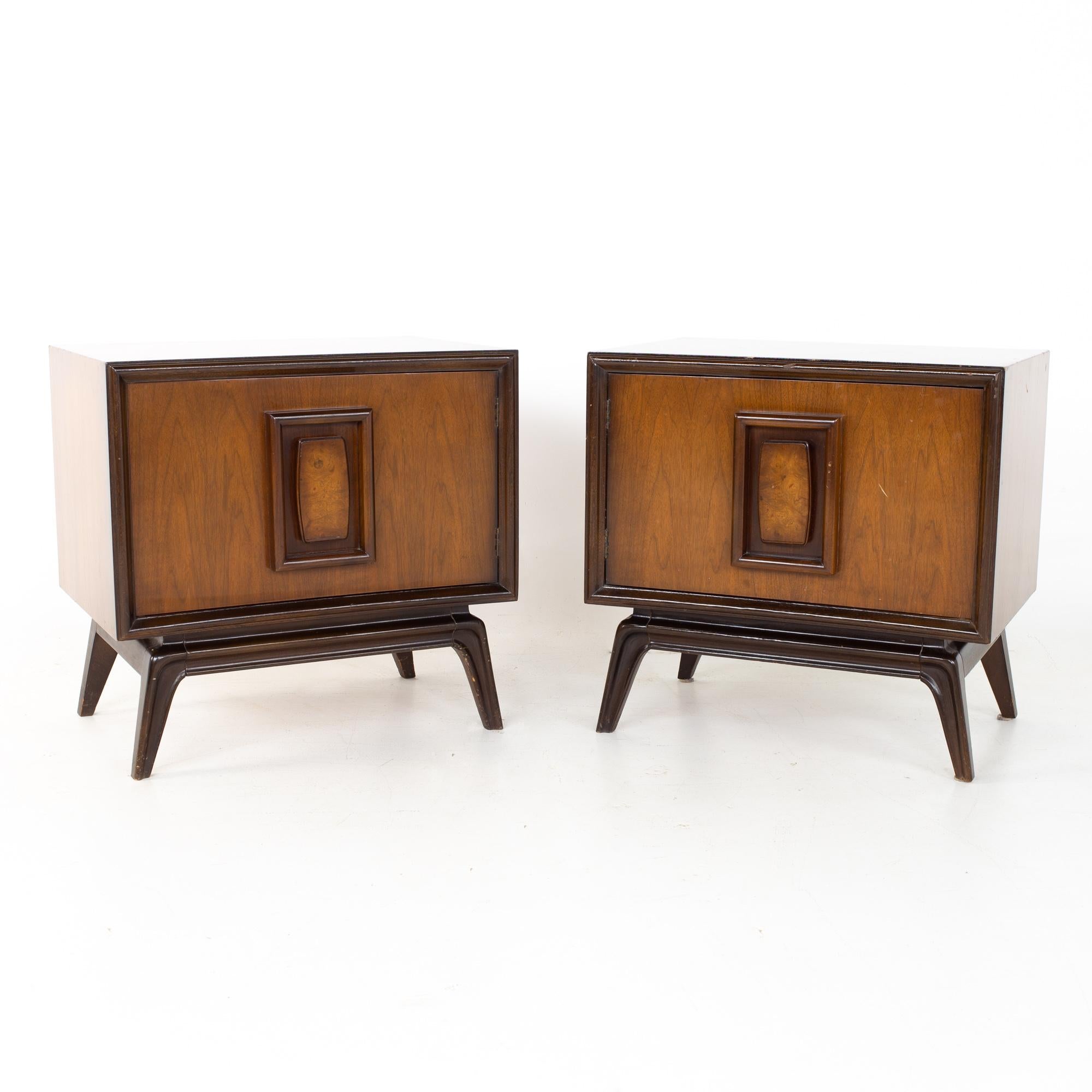 Hoke Wood Products mid century walnut and burlwood nightstands - a pair

Each nightstand measures: 26 wide x 18 deep x 25 inches high

All pieces of furniture can be had in what we call restored vintage condition. That means the piece is