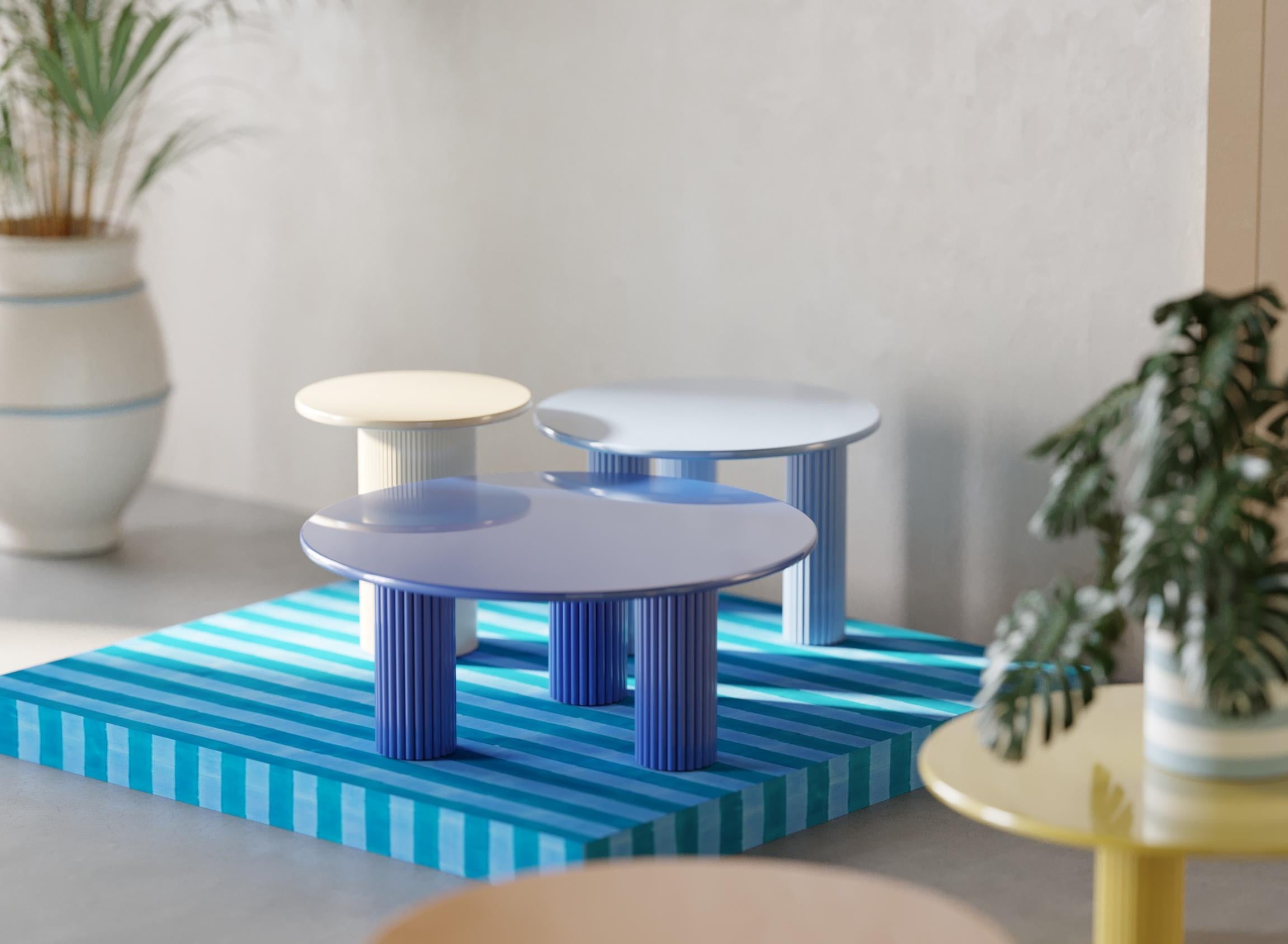 Table basse HOLA bleu clair Hermhaus Neuf - En vente à istanbul, TR