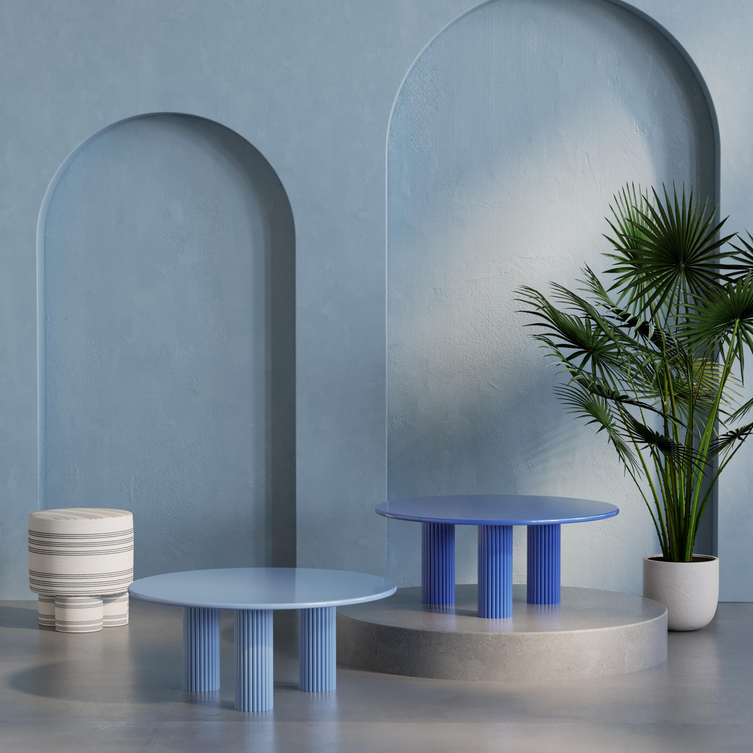 Table basse HOLA bleu clair Hermhaus en vente 1