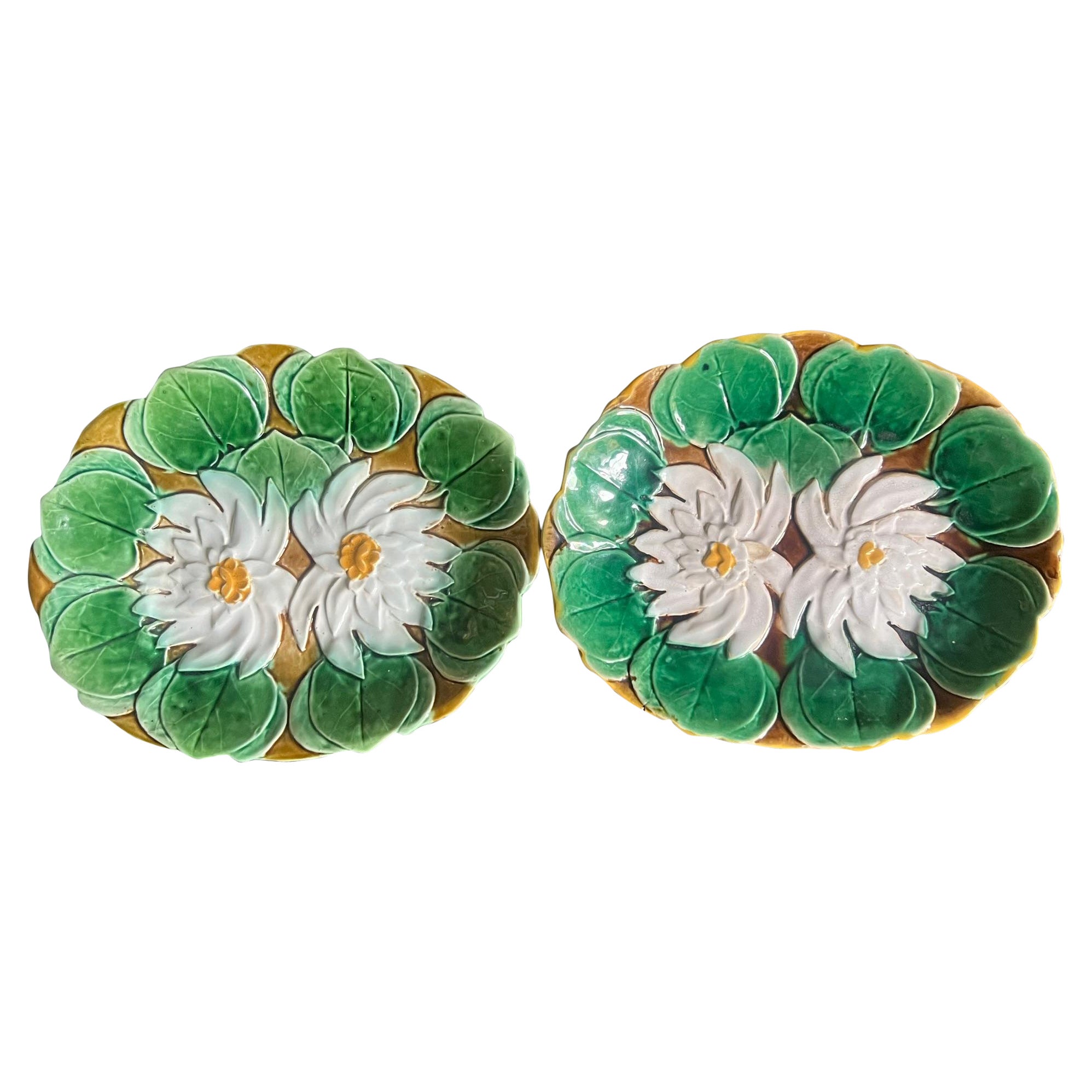 Holdcraft Pond Lily Dishes, Set of 2, c. 1880. For Sale