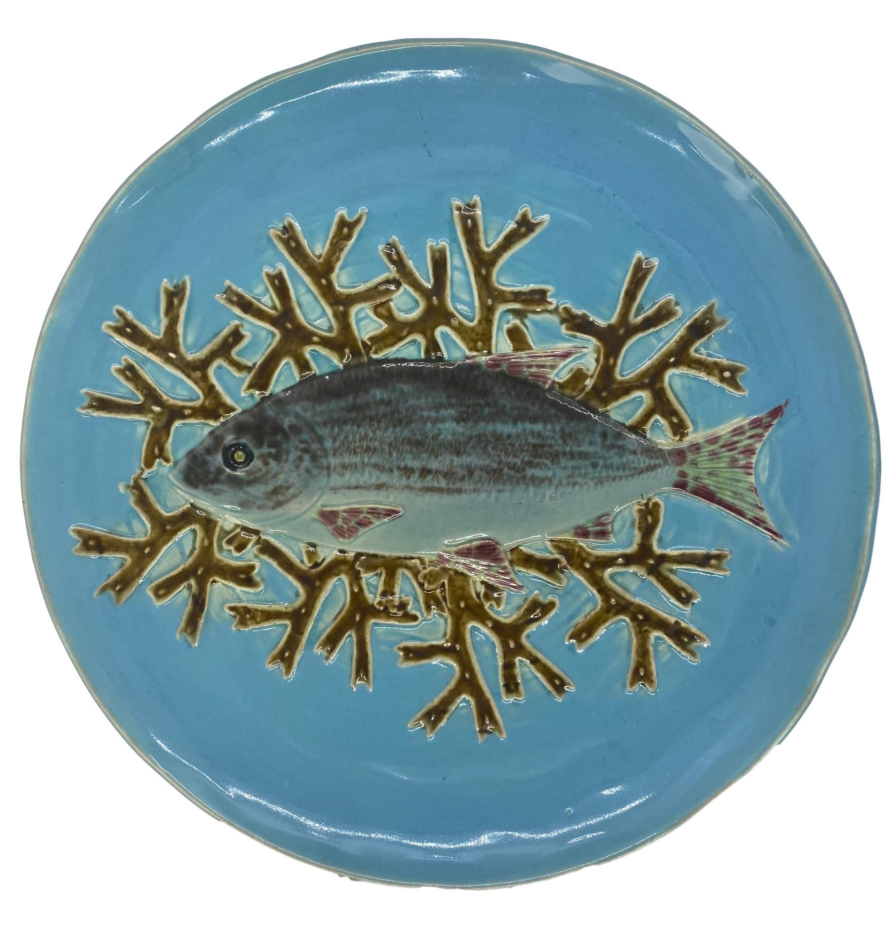 Holdcroft Majolica 7-Piece Salmon Service, Turquoise, English, circa 1875 3