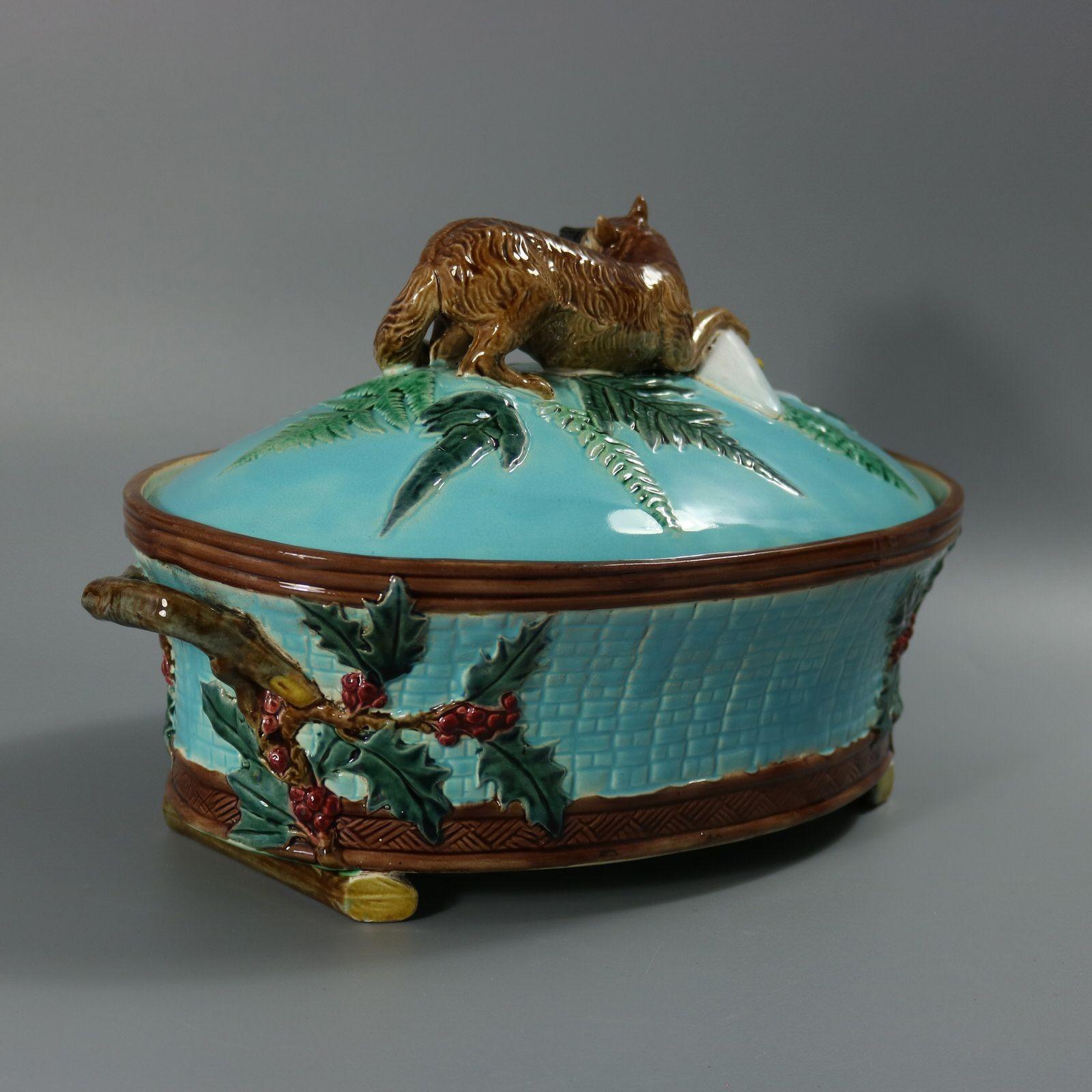 Late 19th Century Holdcroft Majolica Fox And Goose Game Pie Dish For Sale