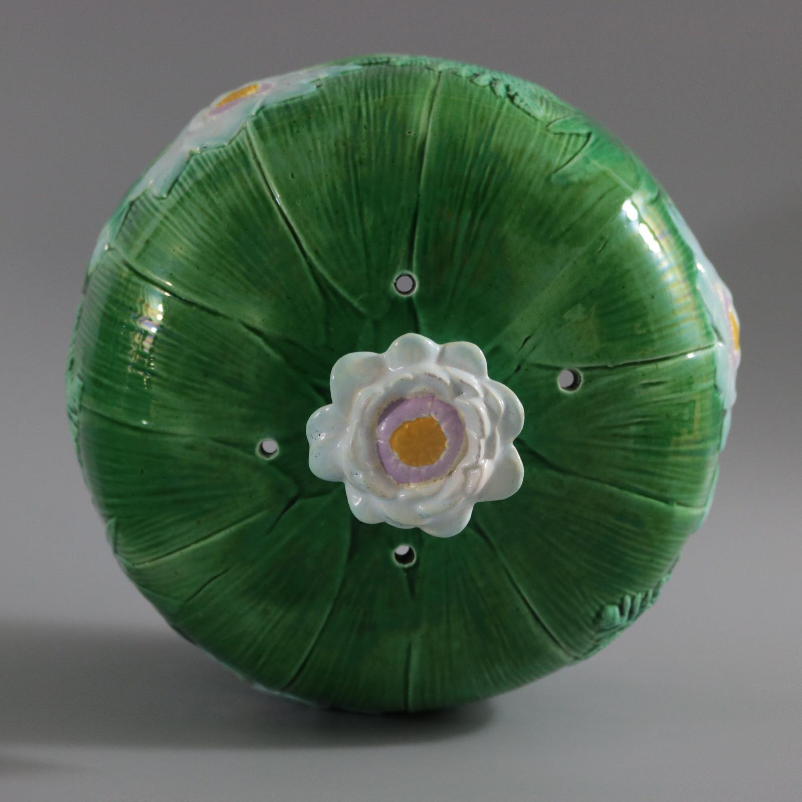 Late 19th Century Holdcroft Majolica Pond Lily Cheese Dome and Stand