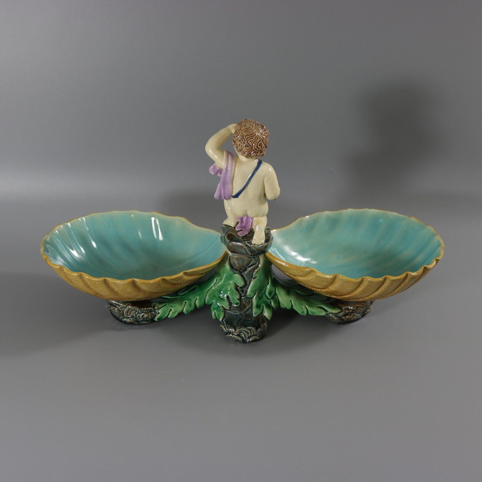 Majolique Holdcroft Majolica Putto and Shells Dish en vente