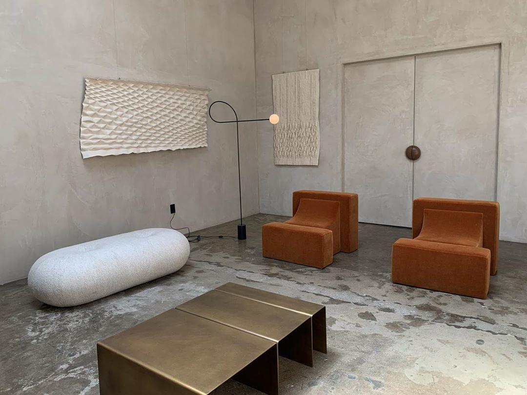 Banco Hole by Estudio Persona Tela en venta