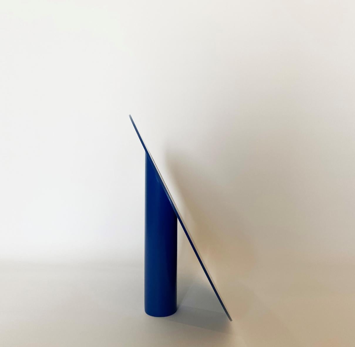 Hole Dark Blue Vase by Shou In New Condition For Sale In Geneve, CH