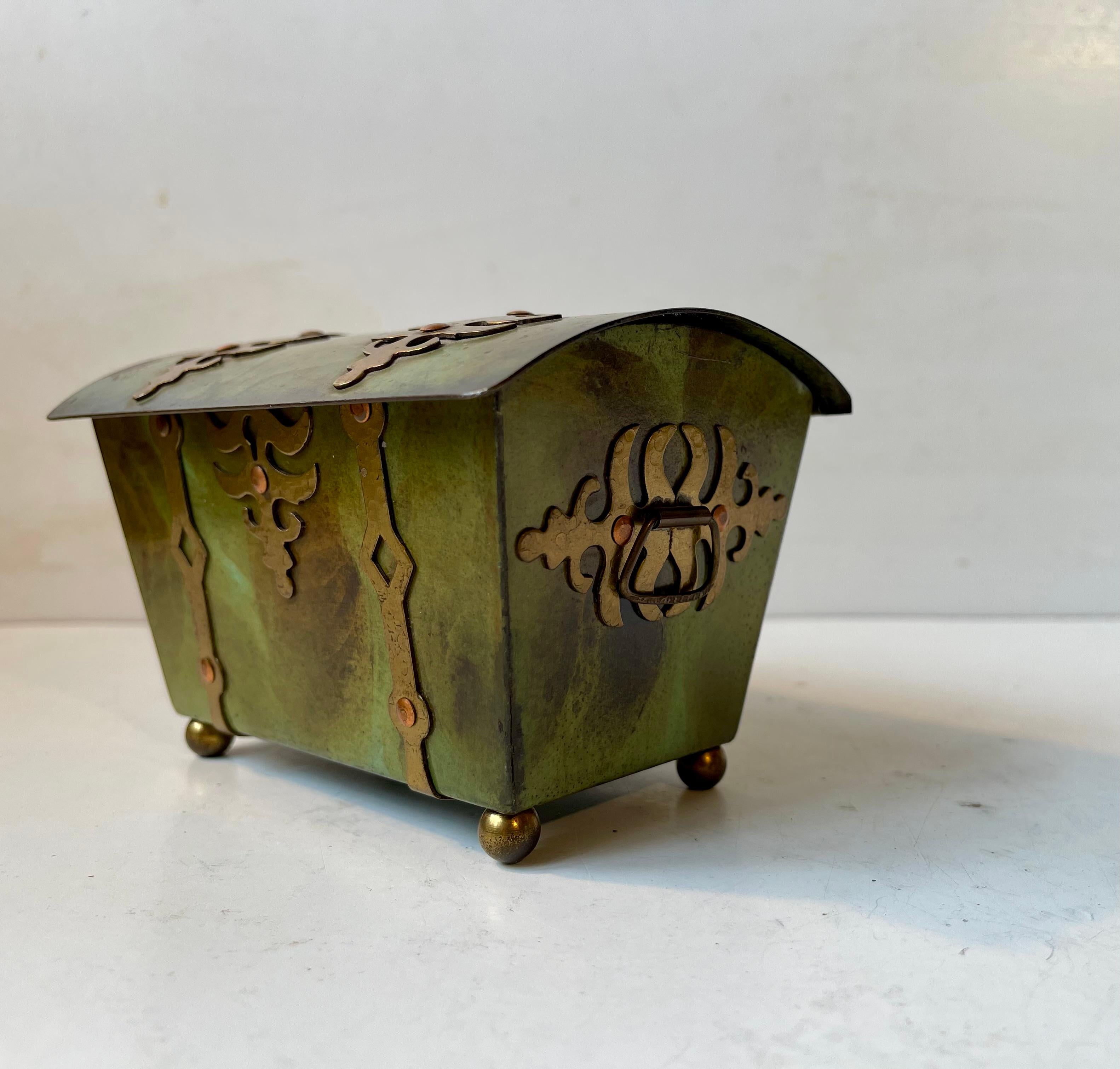 Holger FridericiasCasket Box in Patinated Bronze, 1930s In Good Condition For Sale In Esbjerg, DK