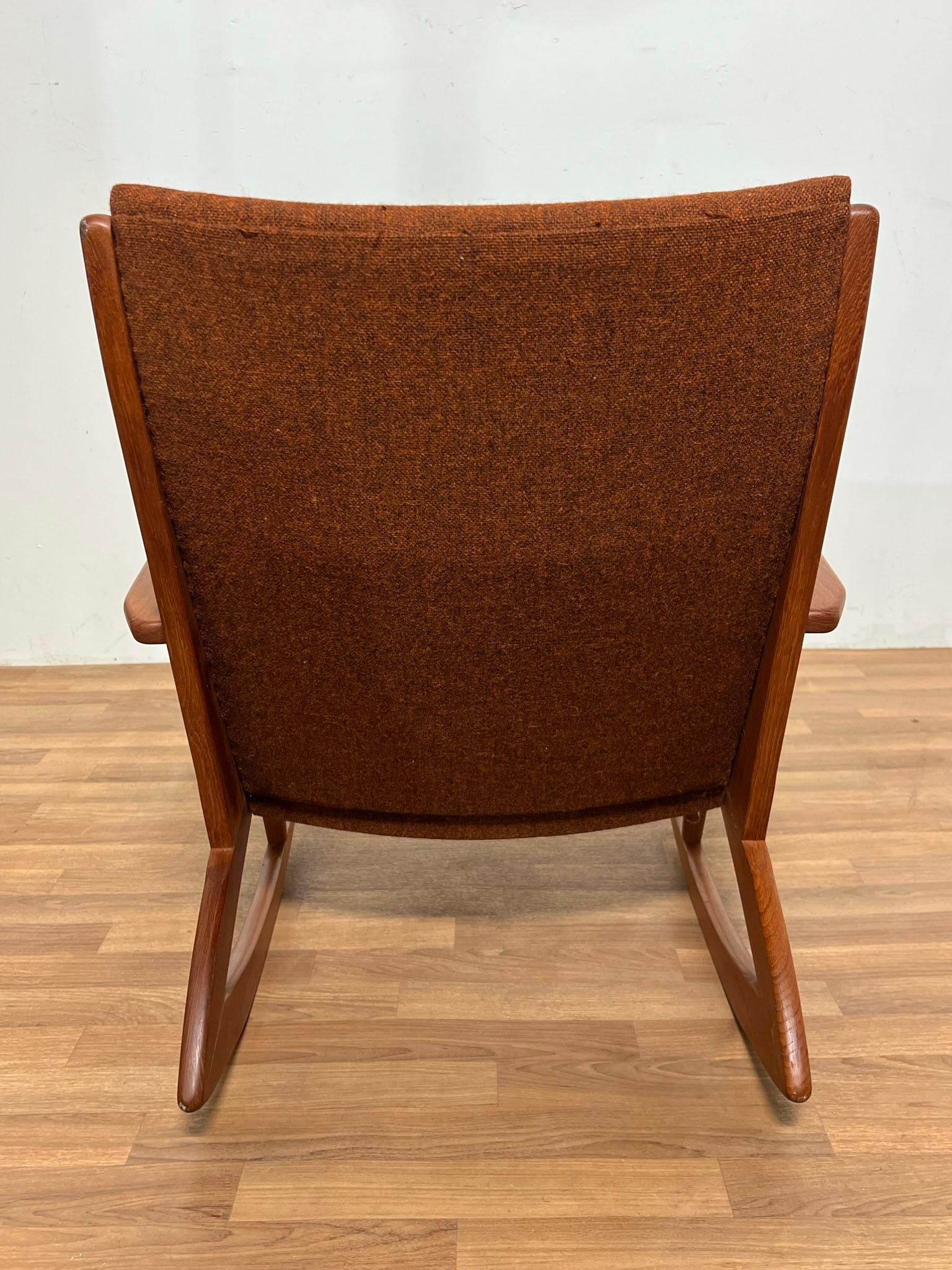 Holger Georg Jensen for Tønder Møbelværk Danish Teak Rocker, circa 1960s In Good Condition For Sale In Peabody, MA