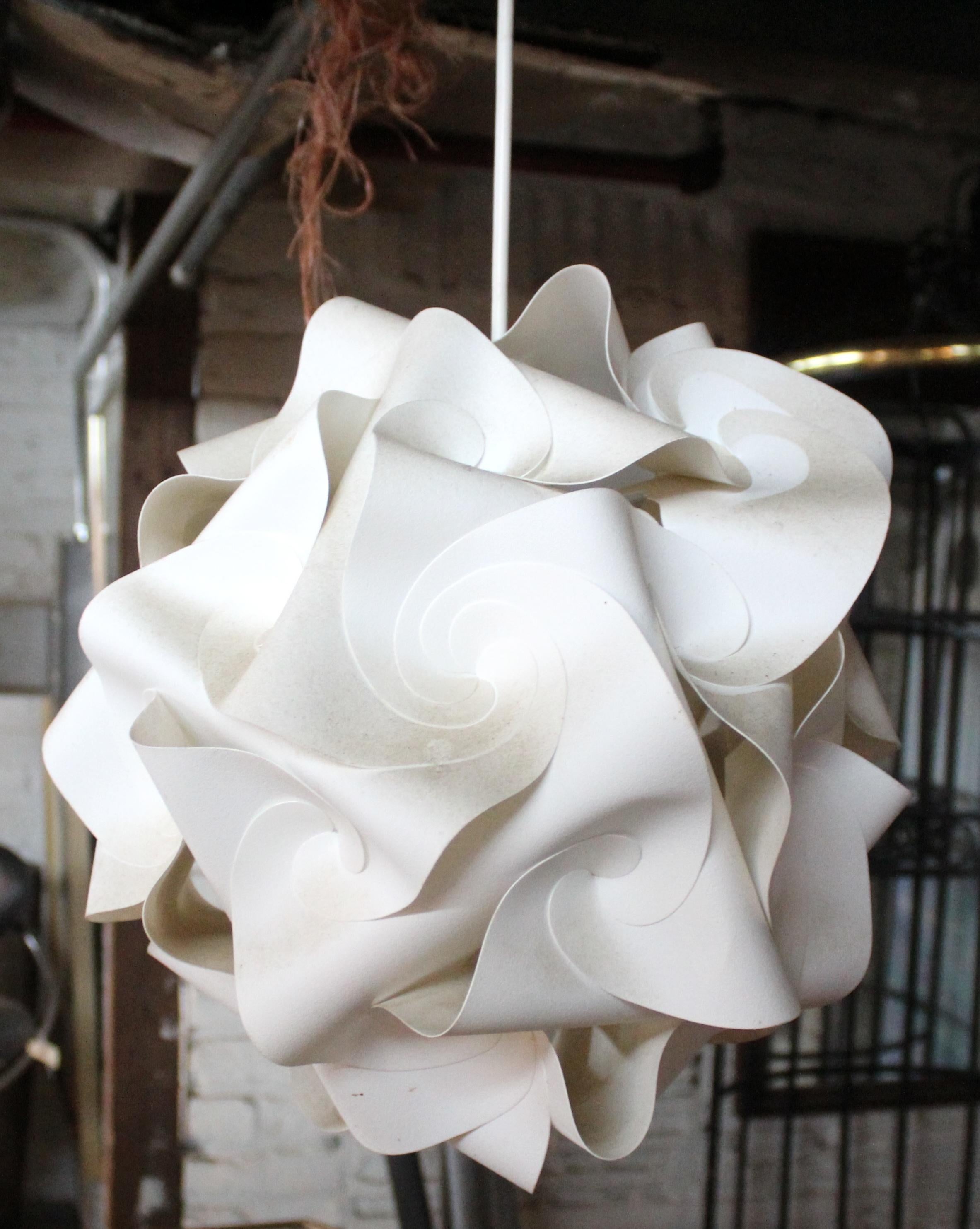 Plastic Holger Strøm Designed Mid-Century Ribbon-Style Pendant For Sale