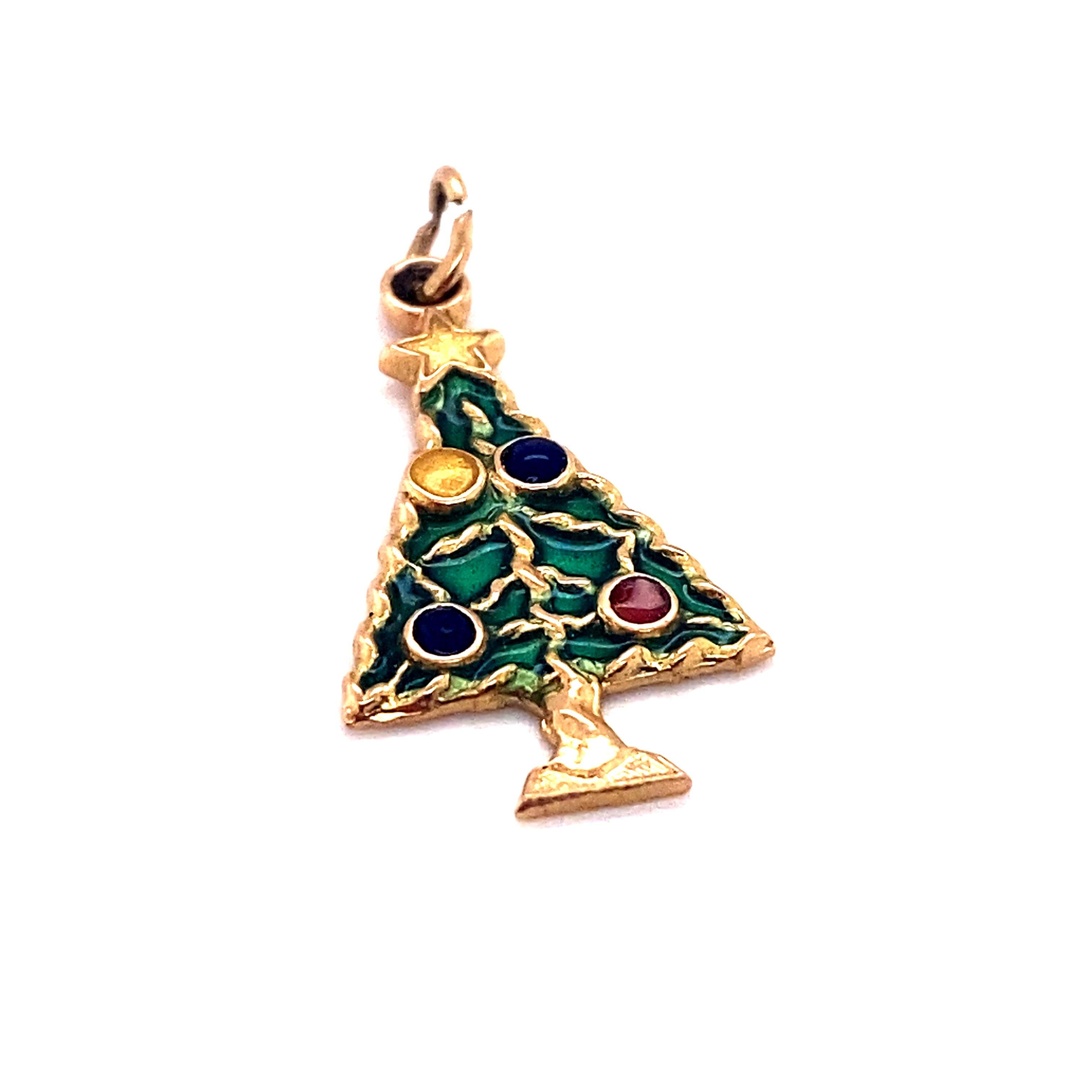 Holiday Enamel Christmas Tree Charm in 14 Karat Gold In Excellent Condition In Atlanta, GA