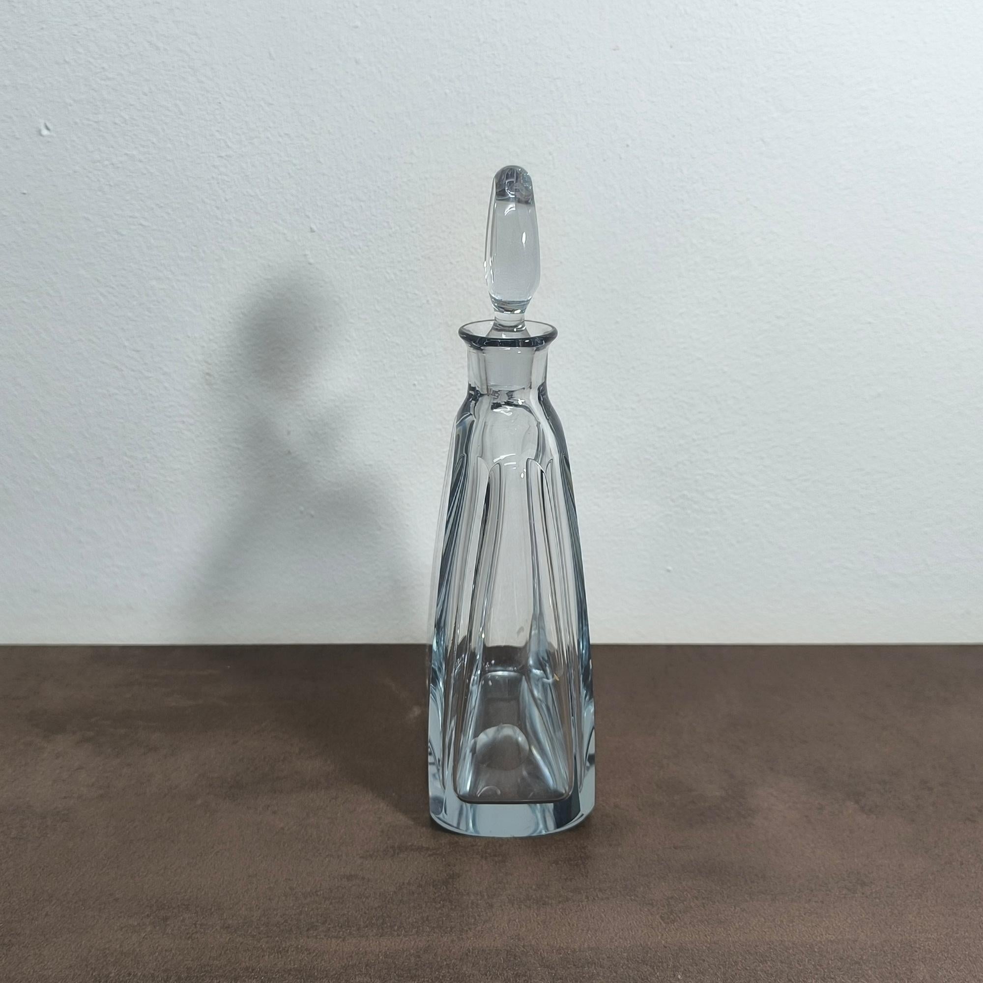 WEIHNACHTSGESCHENK - Moderne Kristallglaskaraffe aus der Jahrhundertmitte mit Teardrop-Verschluss im Angebot 1