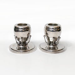 REGALO DE VACACIONES - Pareja de portavelas de plata al estilo de Georg Jensen