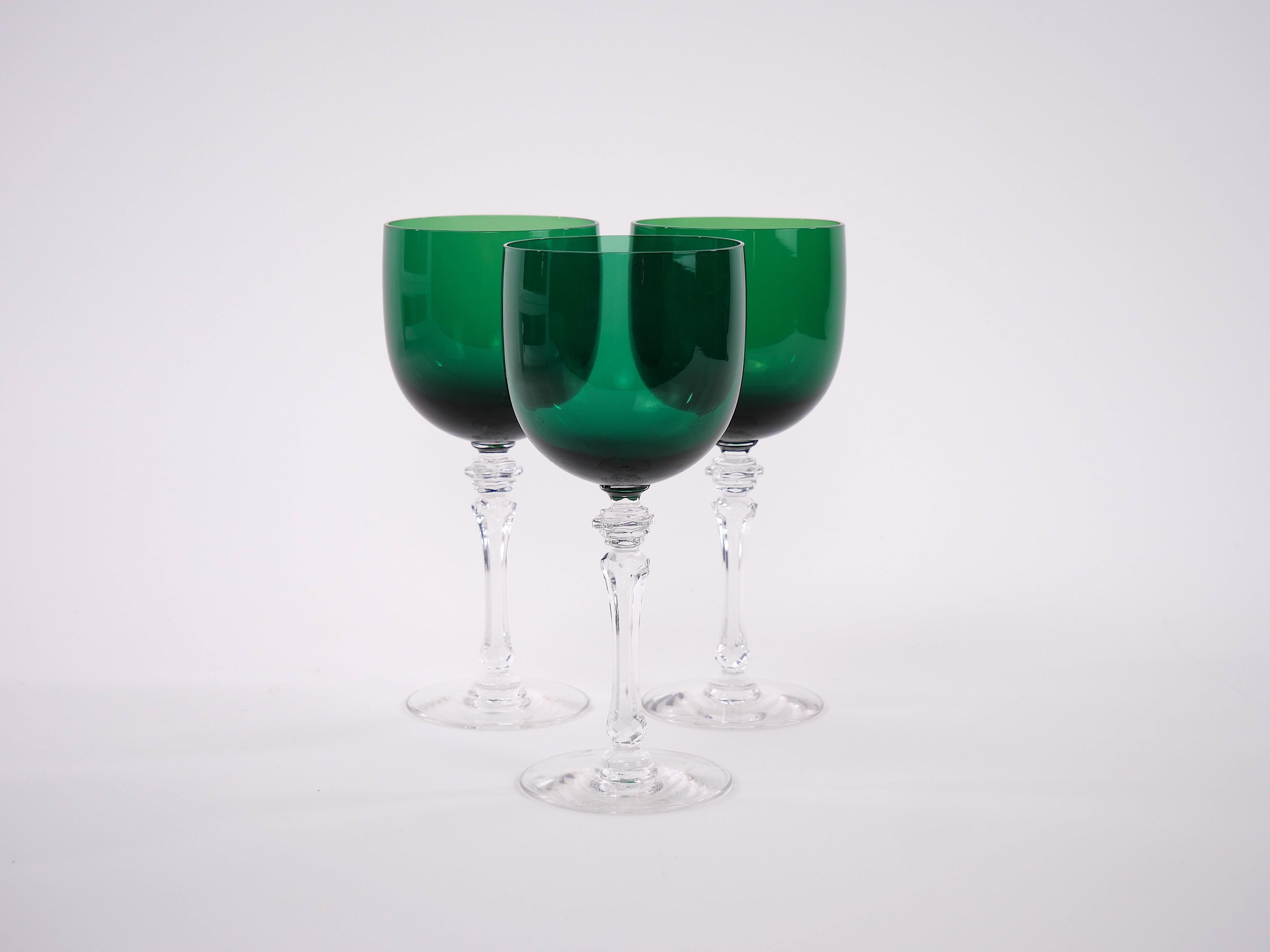 20th Century Holiday Green Crystal Tableware / Barware Service / 14 People