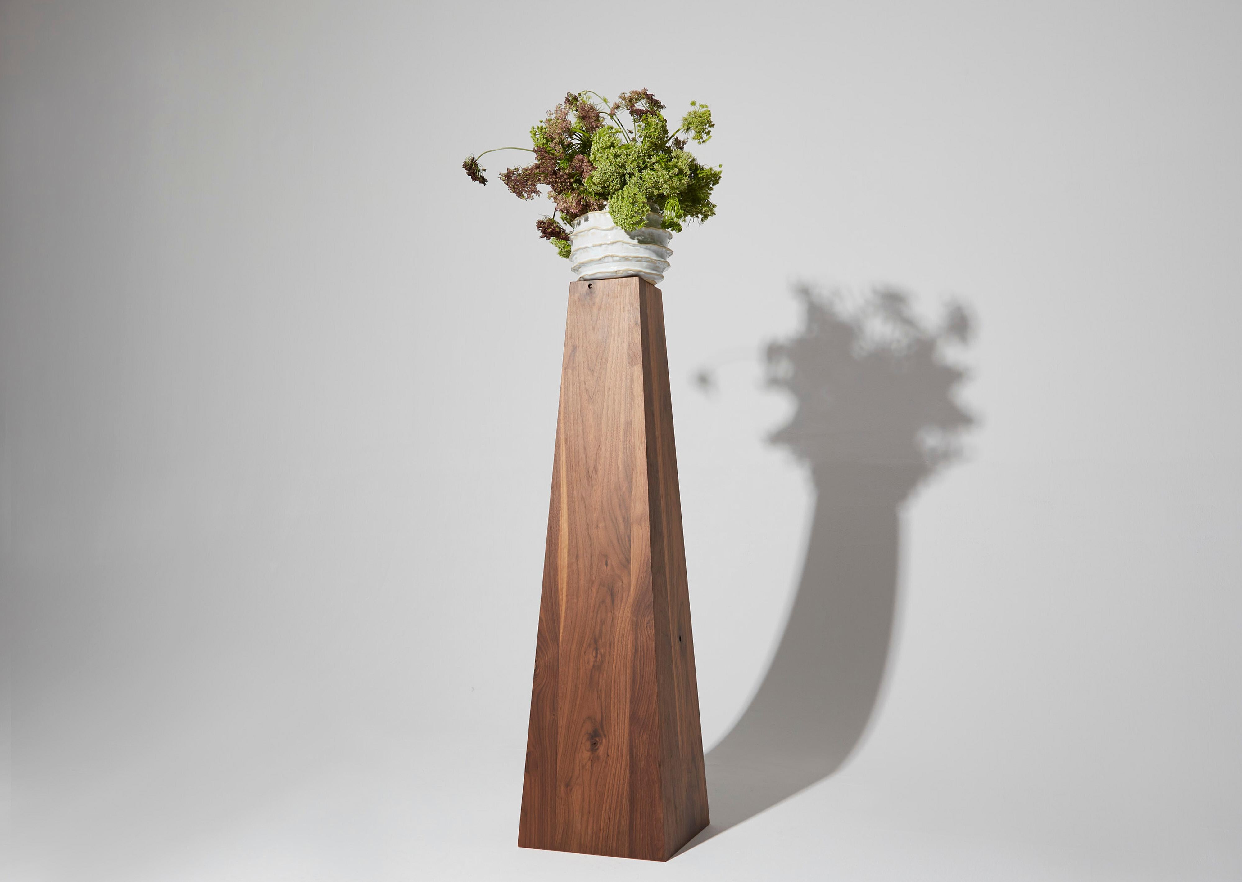 Holiday-Vase von Project 213A (Steingut) im Angebot