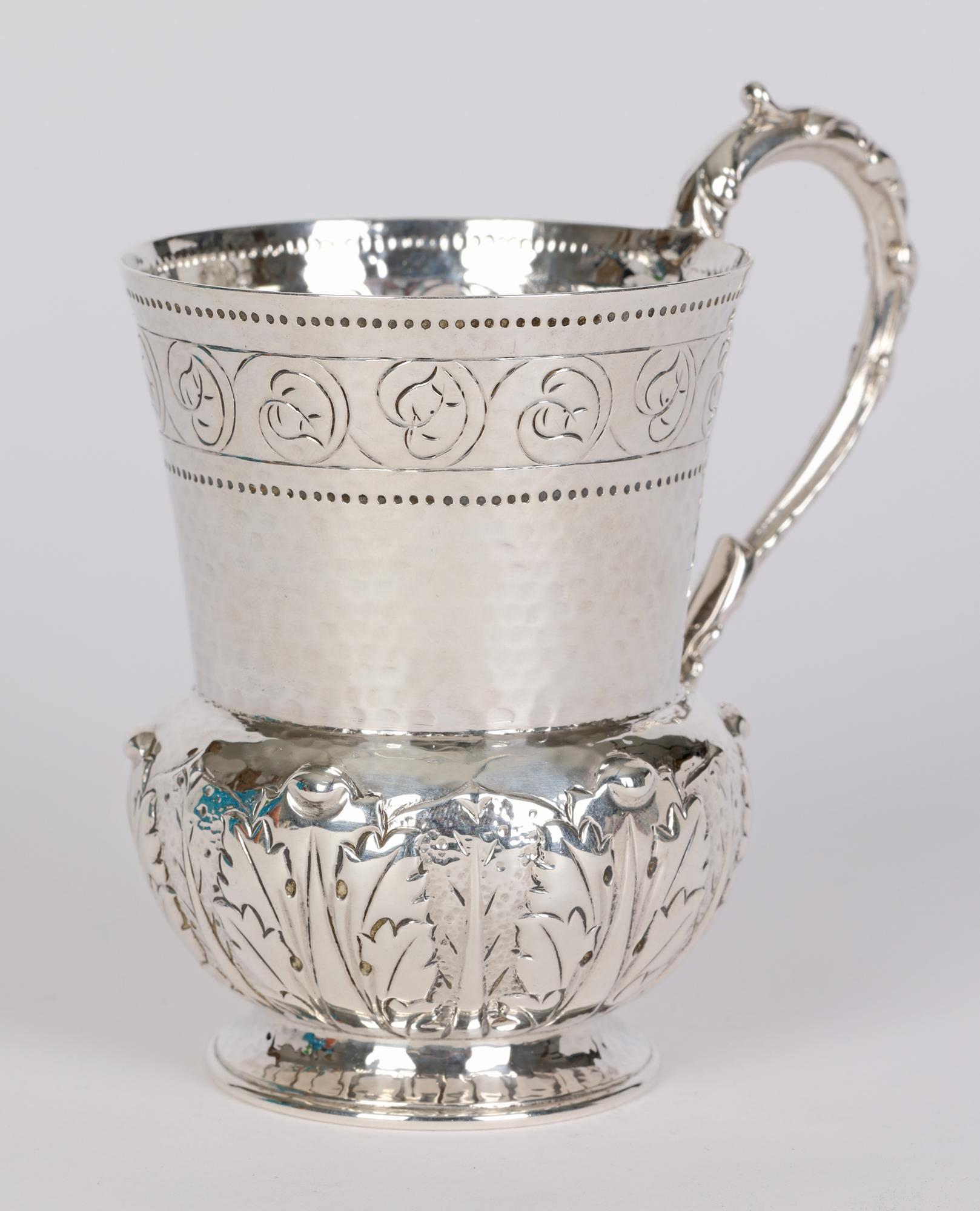 Holland Aldwinckle & Slater Arts & Crafts Silver Christening Mug, London, 1900  For Sale 6