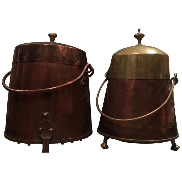 Holland Late 19thCentury Pair of Copper and Brass Milk Buckets