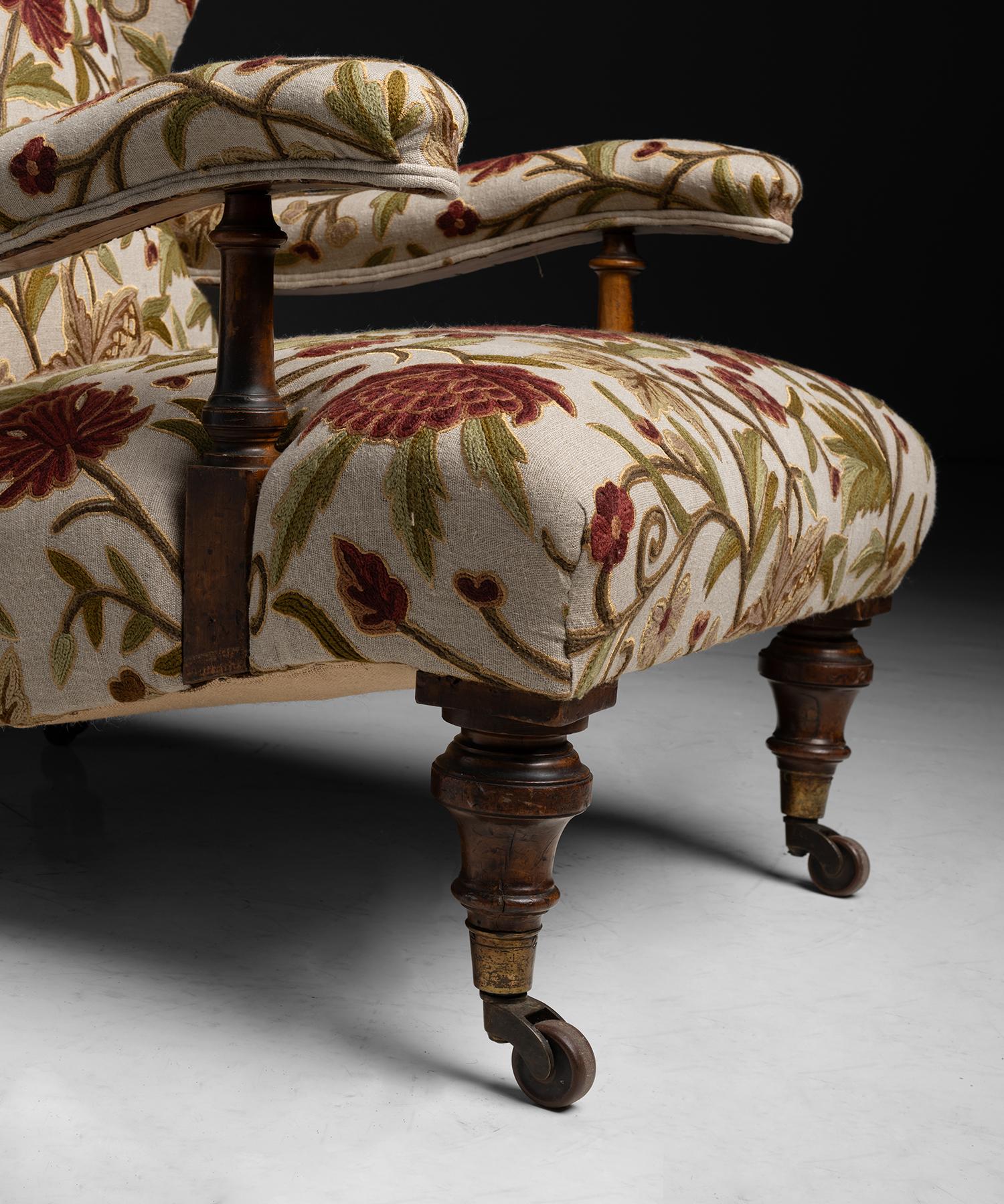 Holland & Sons Wingchair in Embroidered Linen, England circa 1900 In Good Condition In Culver City, CA