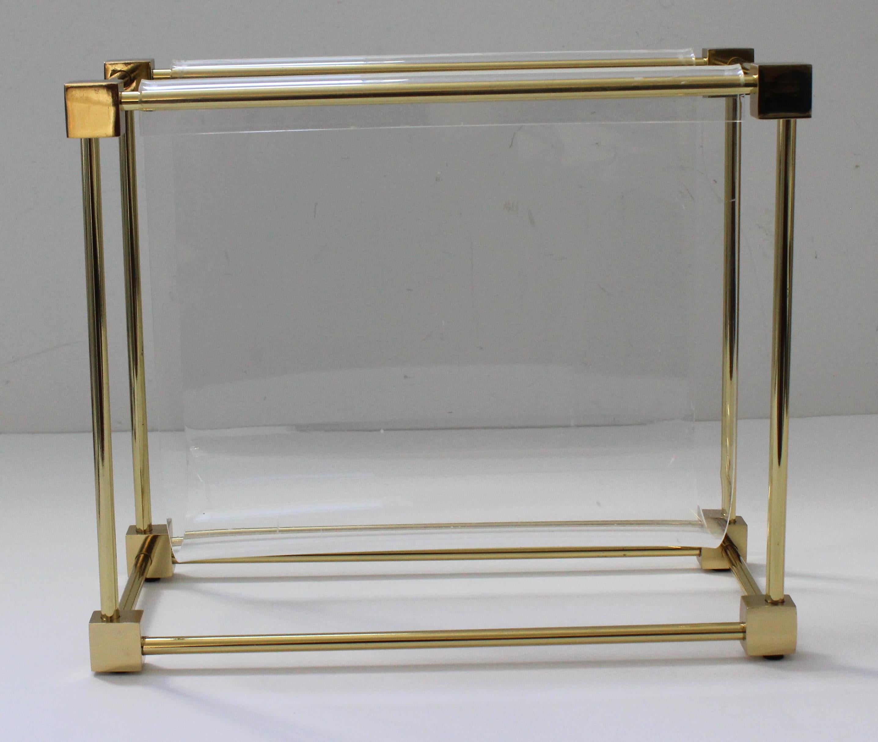 Hollis Jones Magazine Holder in Brass and Acrylic In Good Condition For Sale In West Palm Beach, FL
