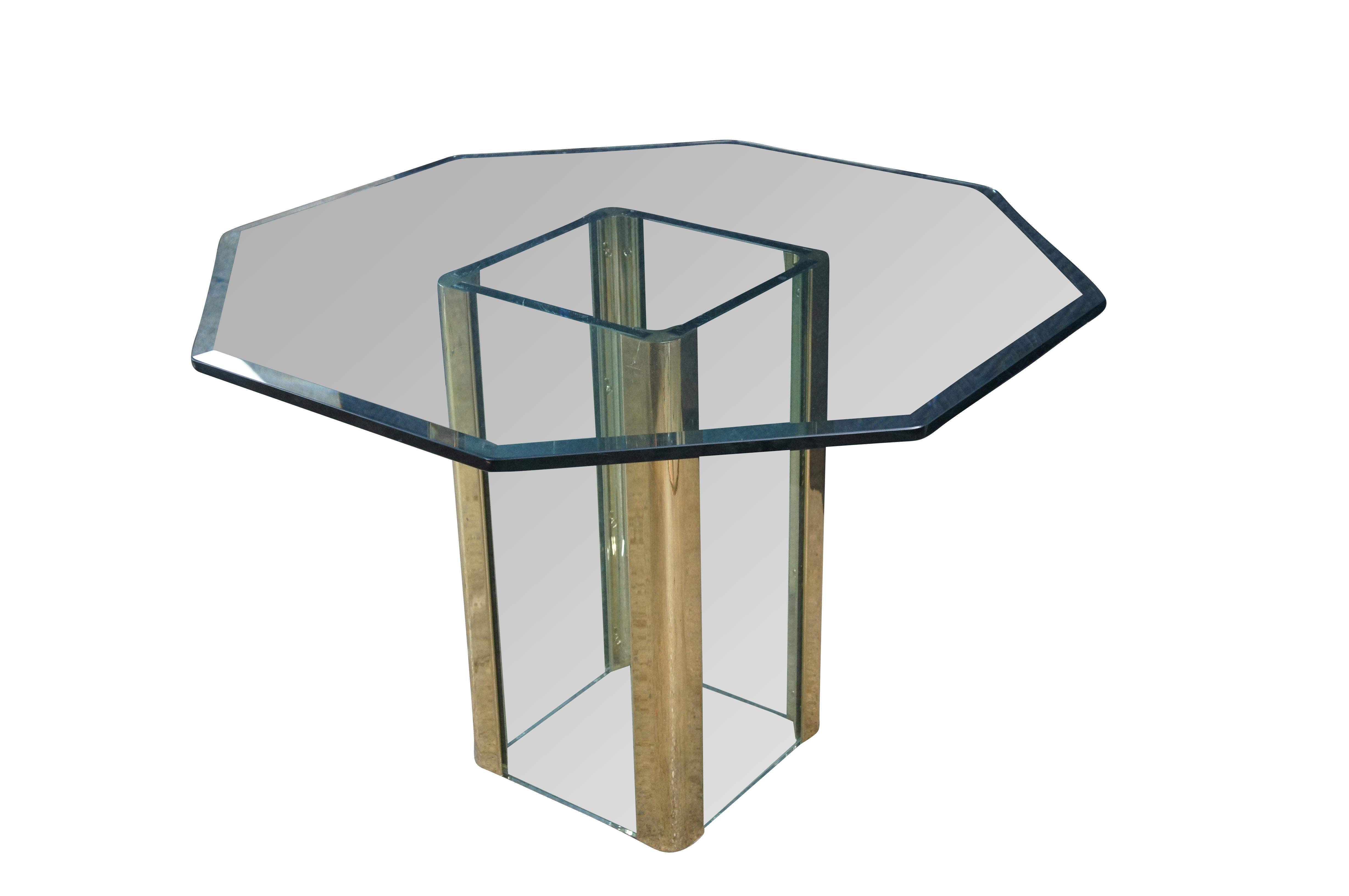 Hollis Jones Style Hollywood Regency Beveled Glass Brass Dining Breakfast Table Abîmé - En vente à Dayton, OH