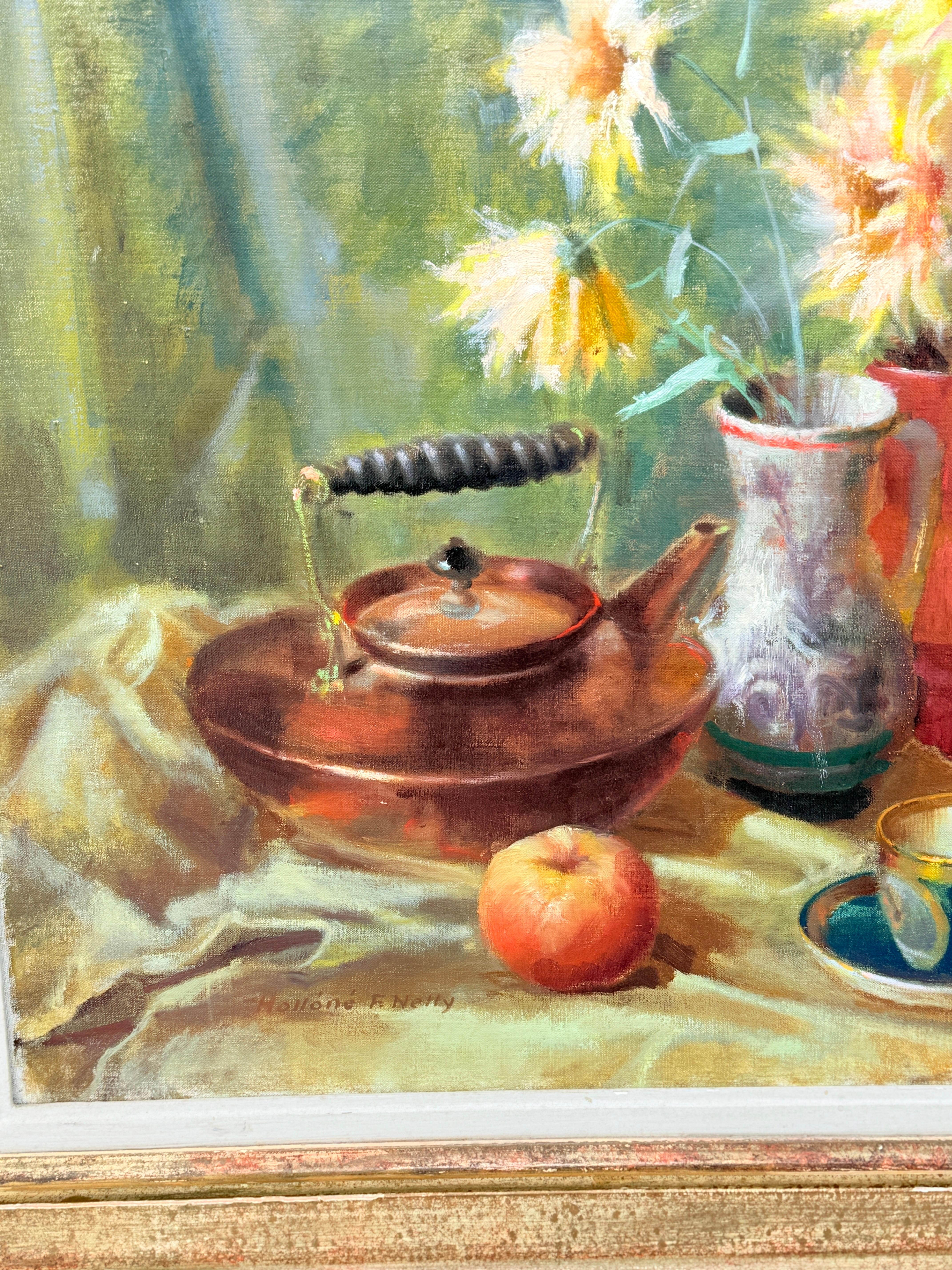 Hollone F. Nelly, Vintage-Stillleben Öl auf Leinwand „Getränke mit Blumen“, Ölgemälde (20. Jahrhundert) im Angebot