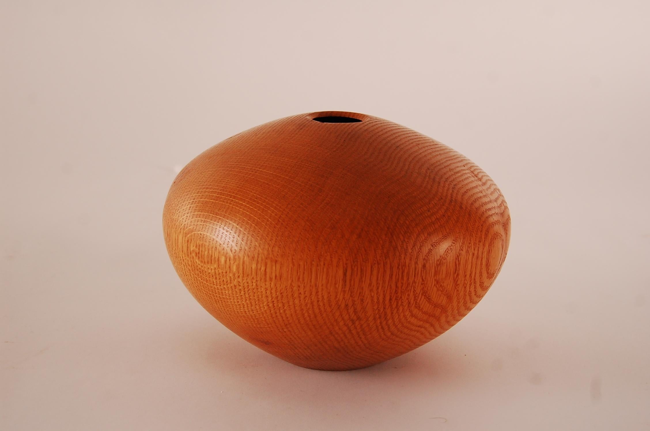 Hollow Form Vase by Ron Pessolano In Good Condition In Providence, RI