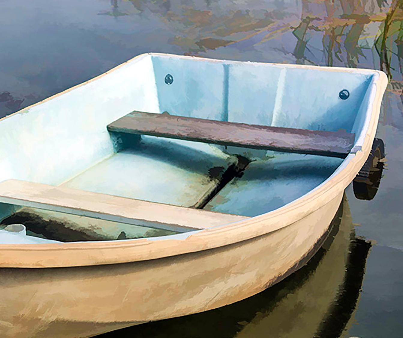 Boating Buddy, Centerport, LI: zeitgenössische Fotografie (Schwarz), Figurative Photograph, von Holly Gordon